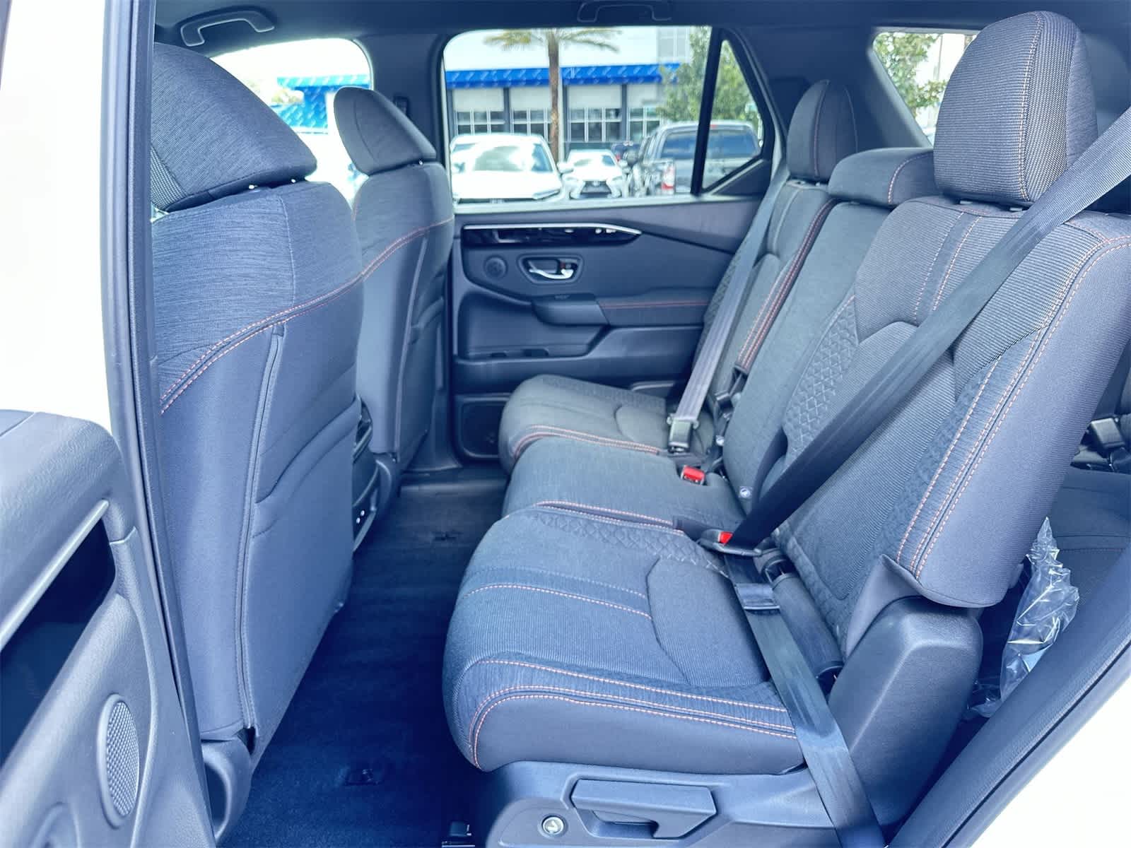 Thumbnail: 2026 Honda Pilot - 15