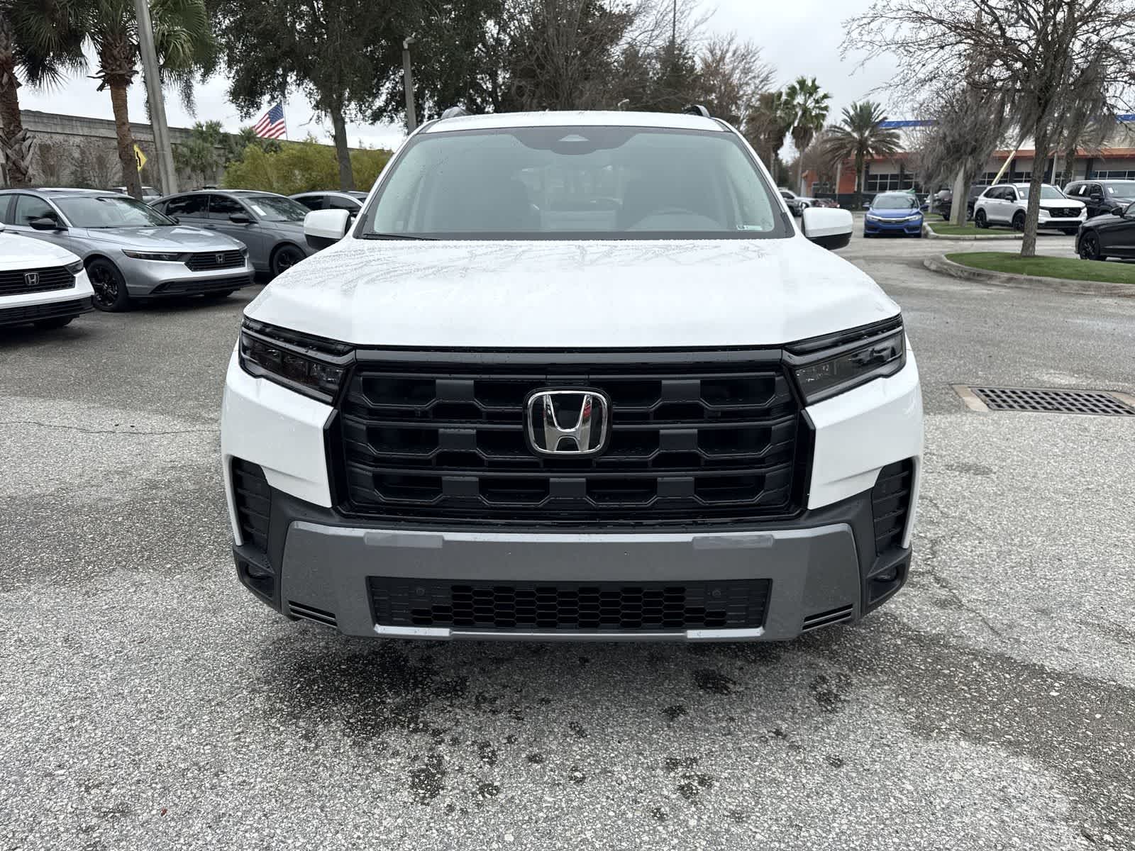 Thumbnail: 2026 Honda Pilot - 9