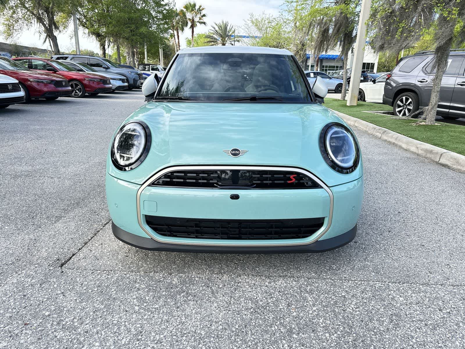Thumbnail: 2025 MINI Cooper Hardtop - 9