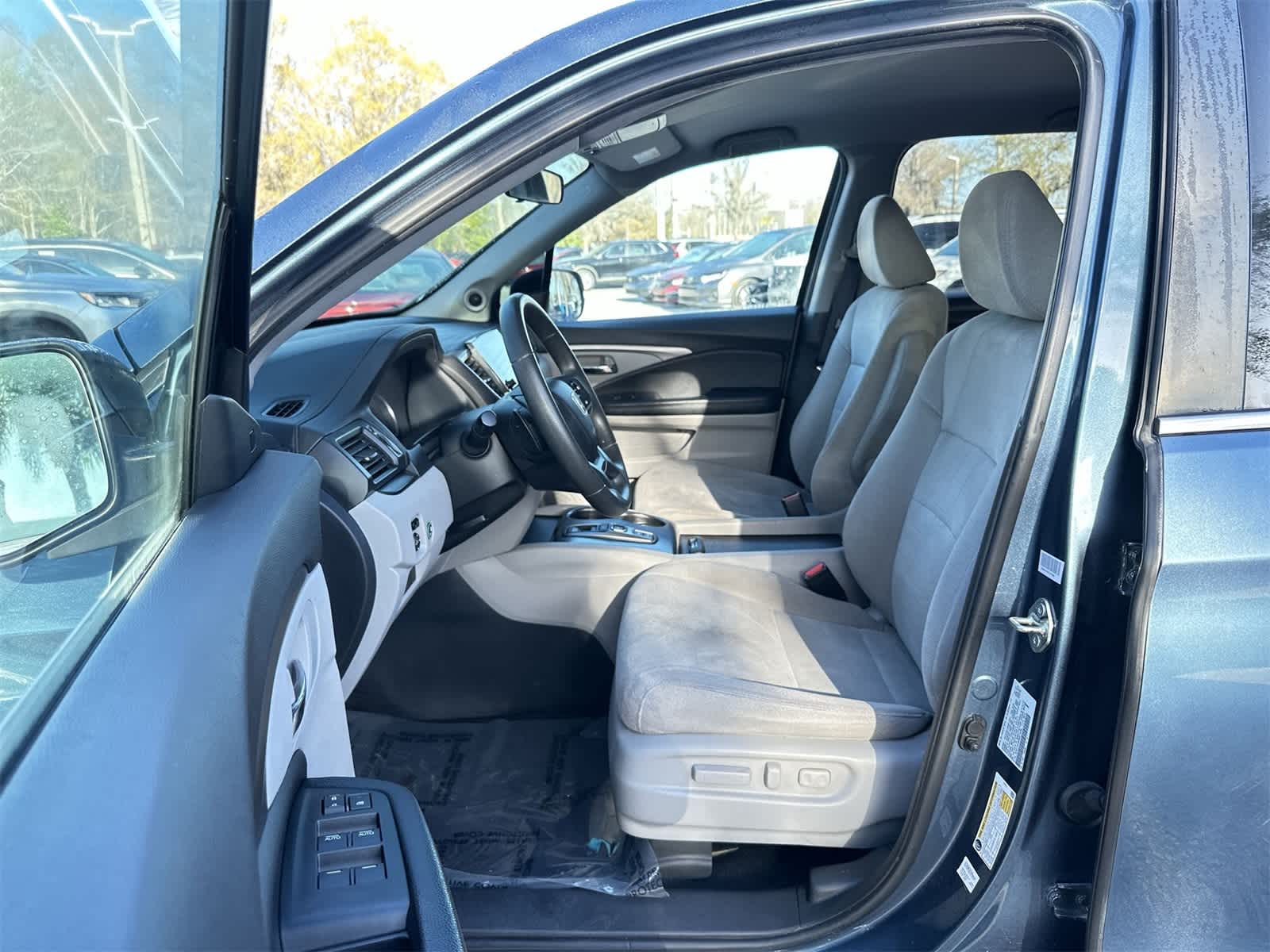 Thumbnail: 2021 Honda Pilot - 10