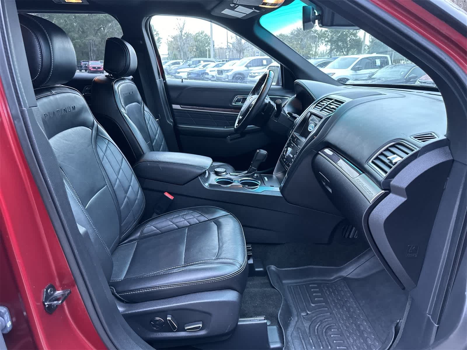 Thumbnail: 2017 Ford Explorer - 17