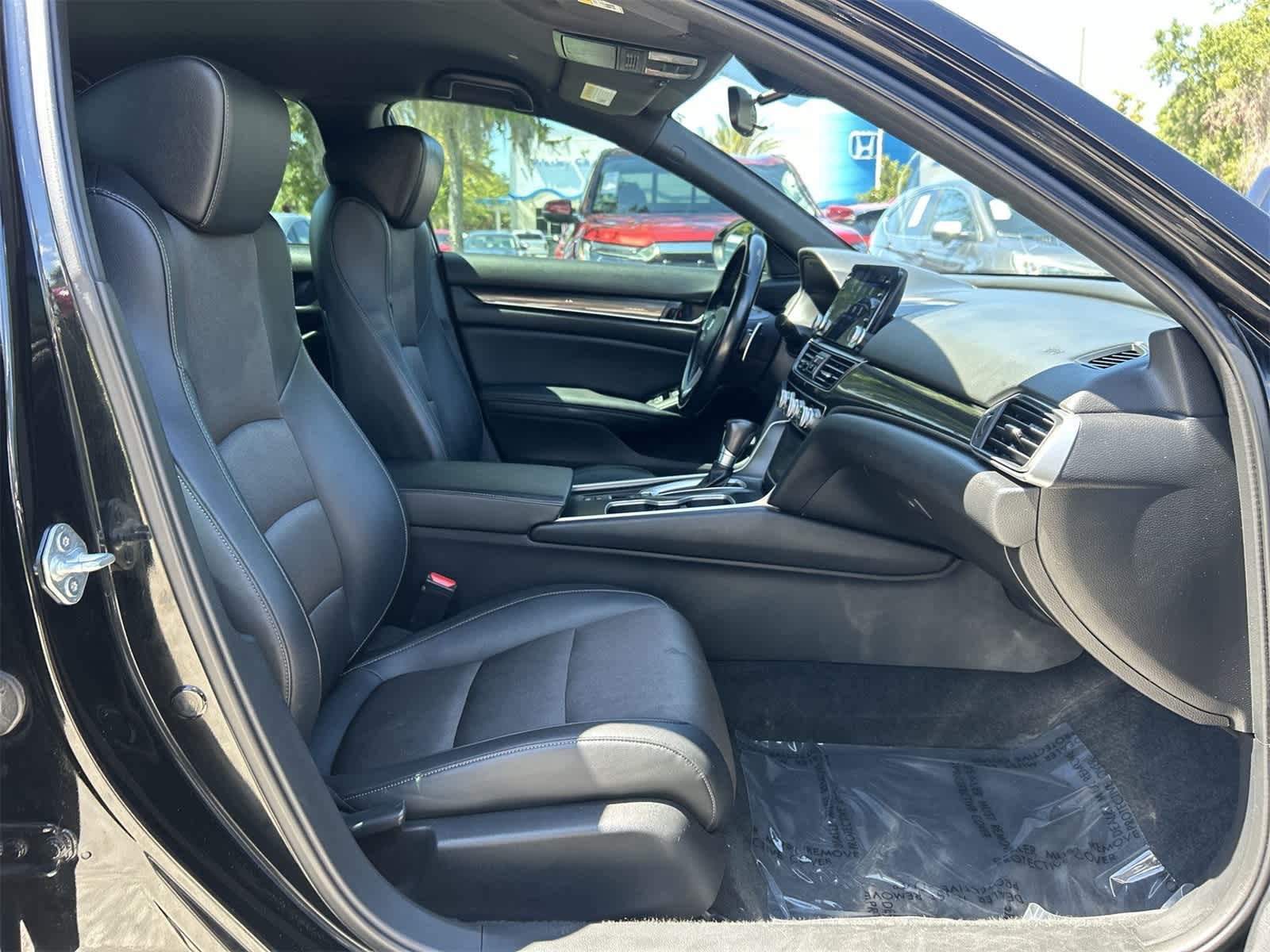 Thumbnail: 2022 Honda Accord - 17