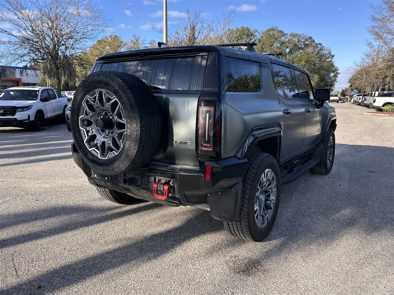 Thumbnail: 2024 GMC Hummer EV - 6