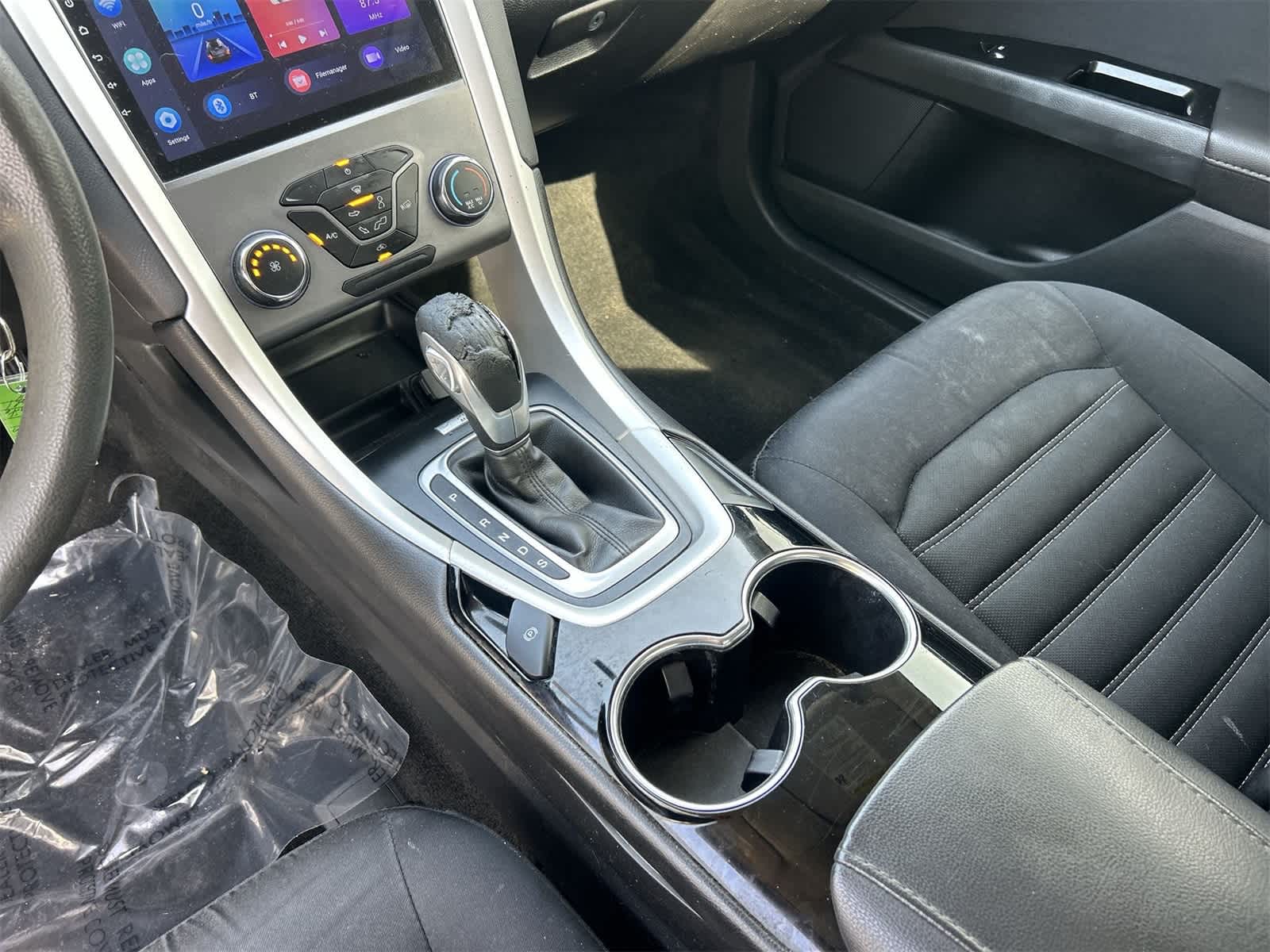 Thumbnail: 2015 Ford Fusion - 19