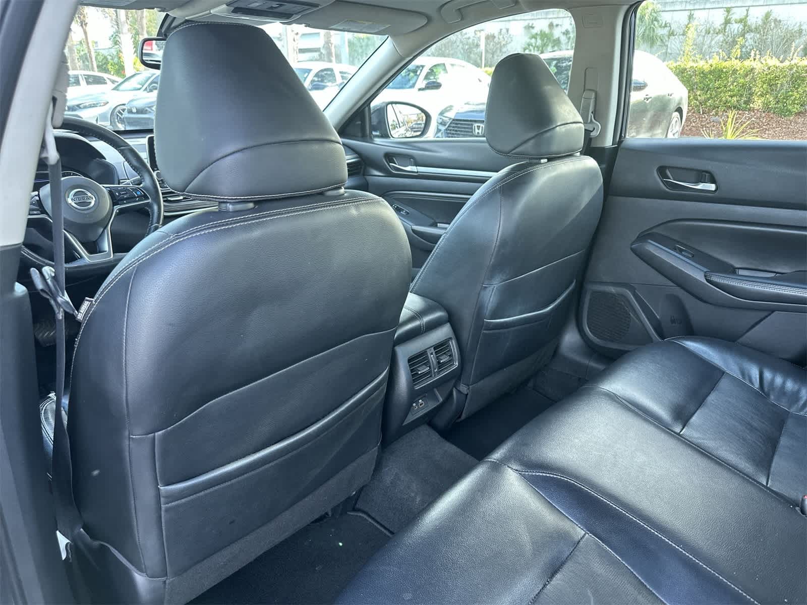 Thumbnail: 2019 Nissan Altima - 14