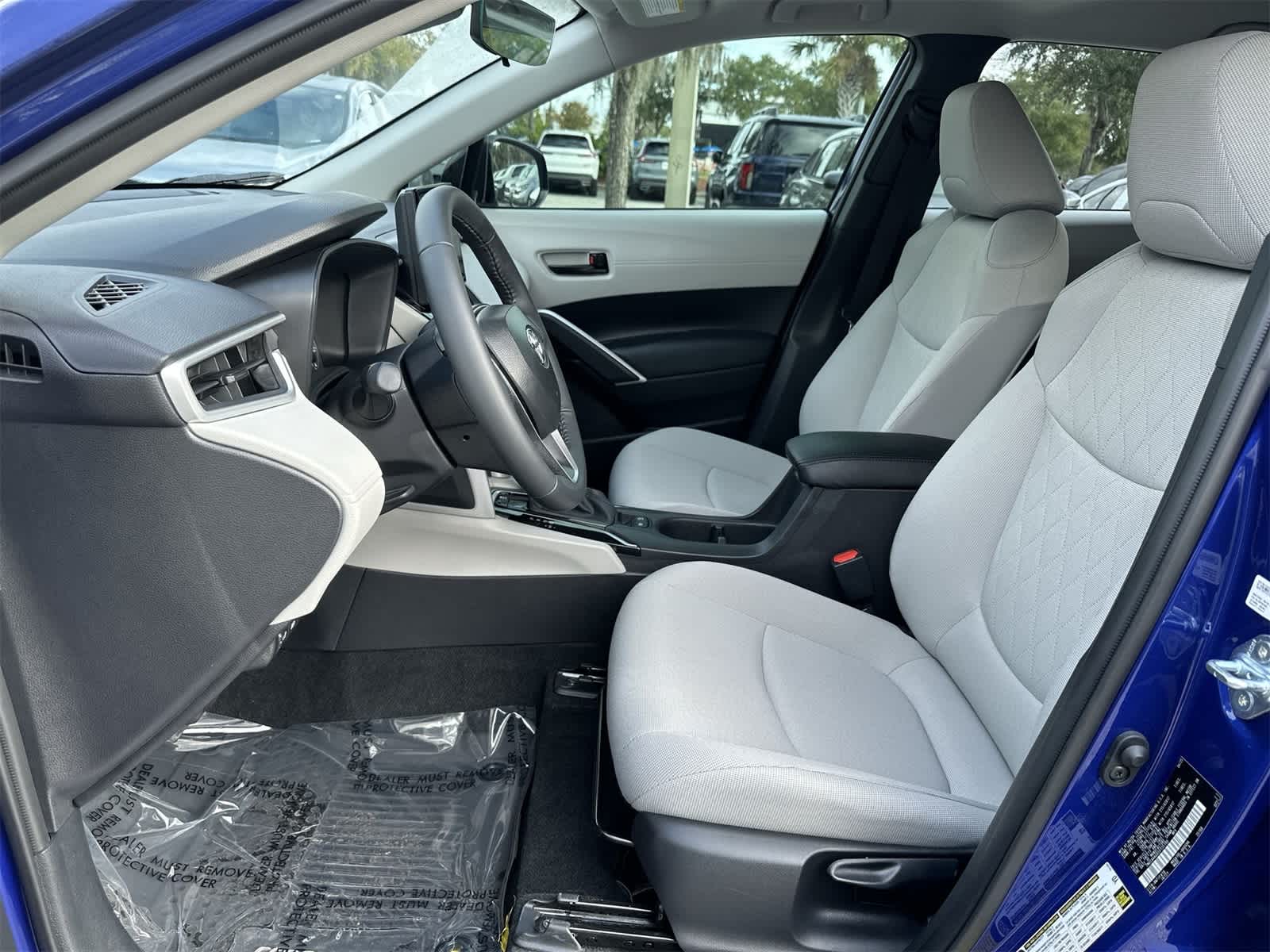 Thumbnail: 2025 Toyota Corolla Cross - 13