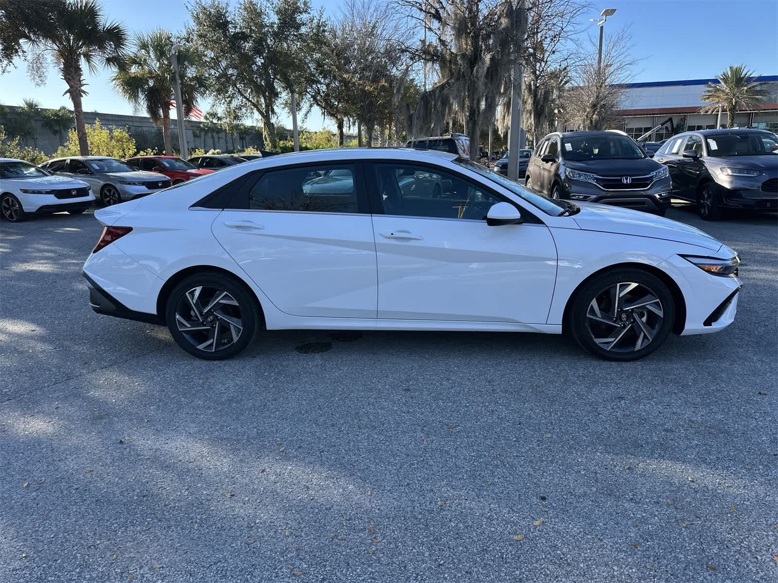 Thumbnail: 2025 Hyundai Elantra - 7