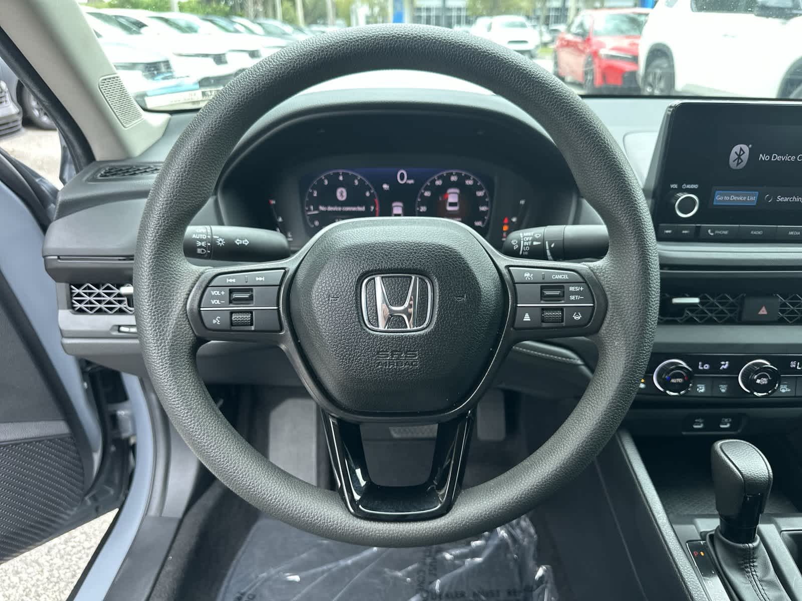 2025 Honda Accord SE - Photo 17