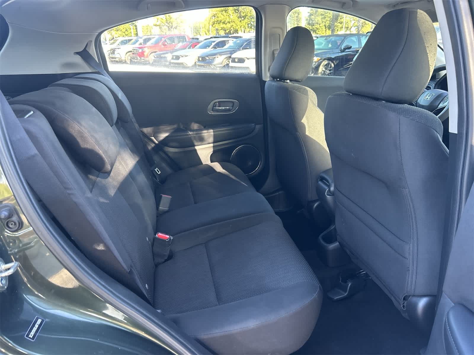 Thumbnail: 2018 Honda HR-V - 16
