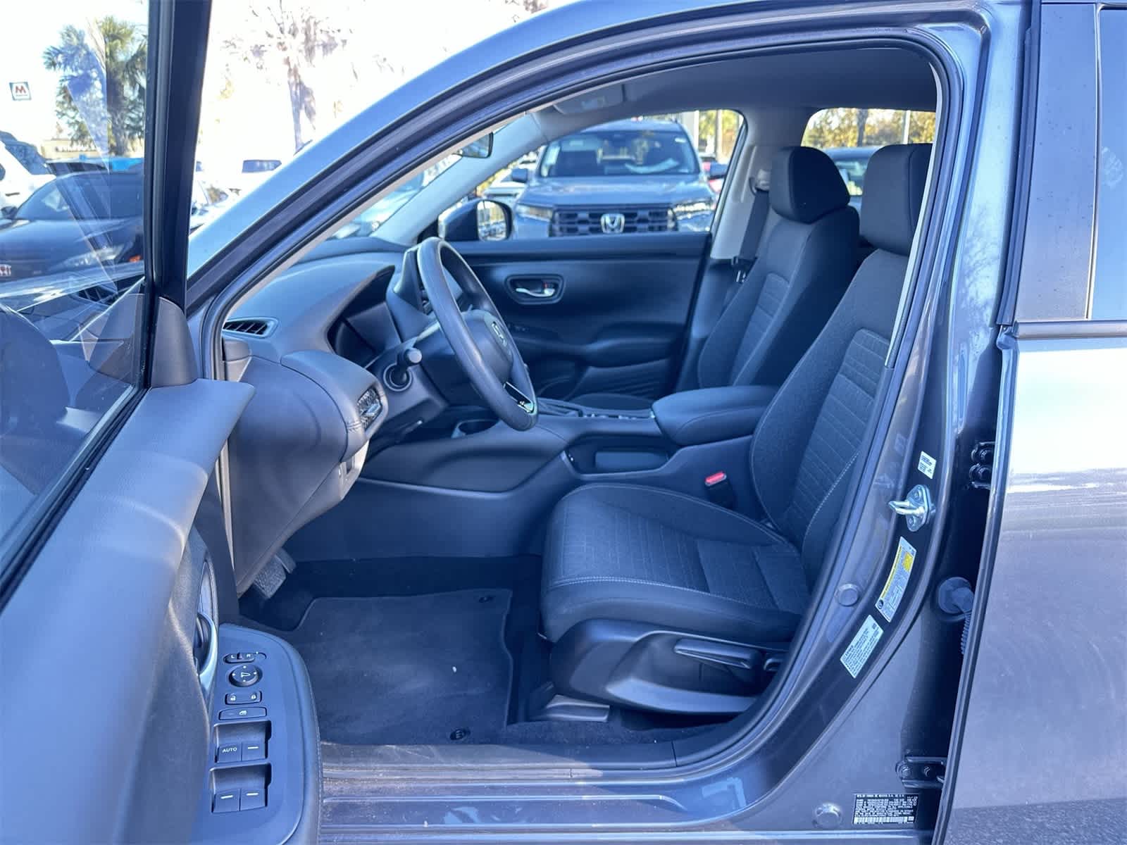 Thumbnail: 2024 Honda HR-V - 2