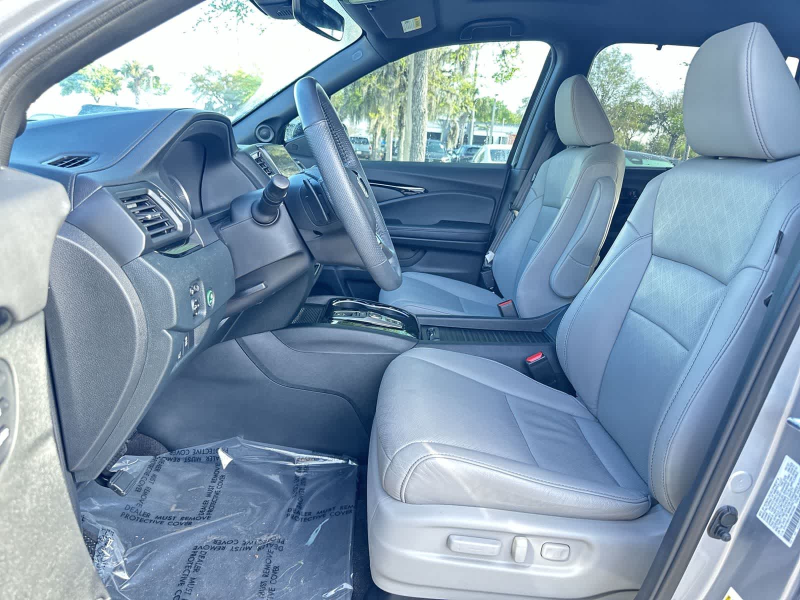 Thumbnail: 2023 Honda Passport - 13