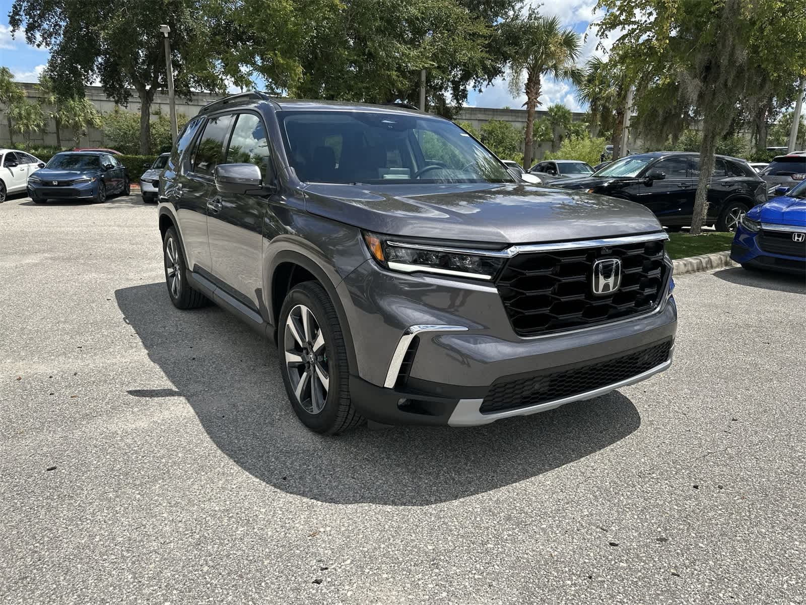 Thumbnail: 2025 Honda Pilot - 8