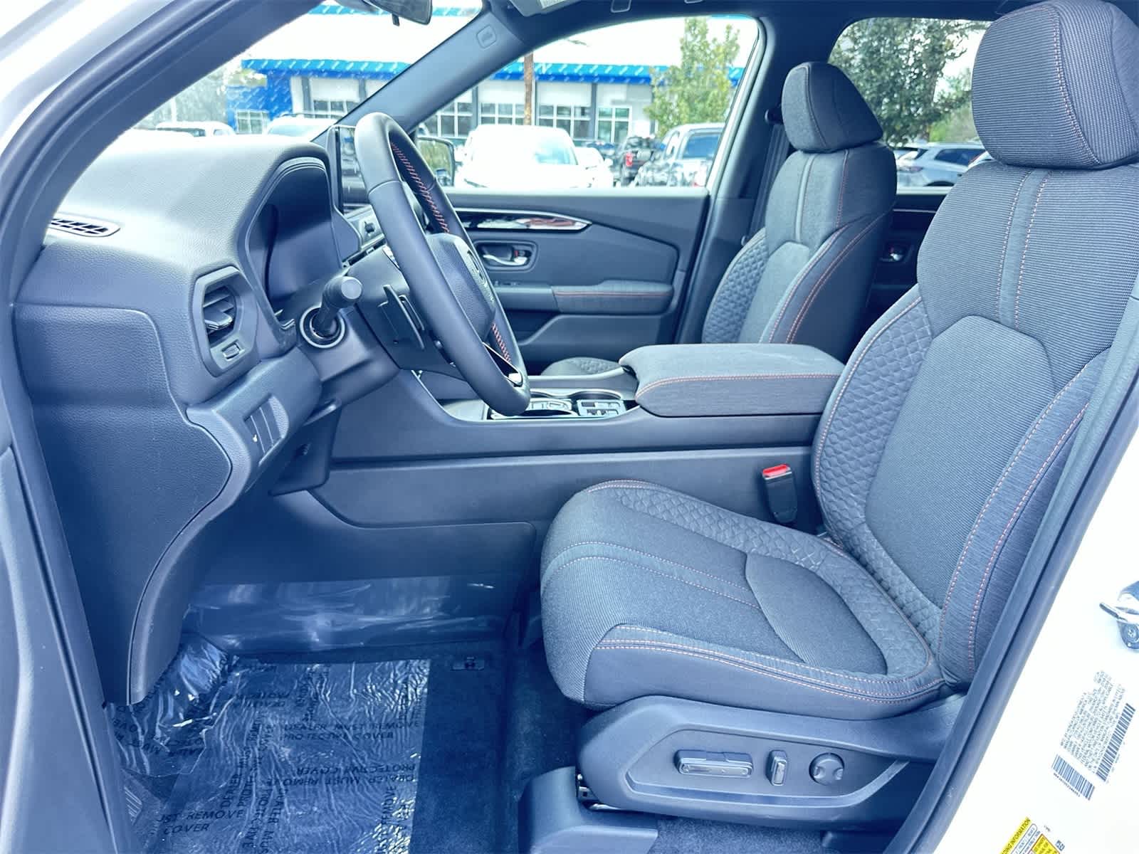 Thumbnail: 2026 Honda Pilot - 13