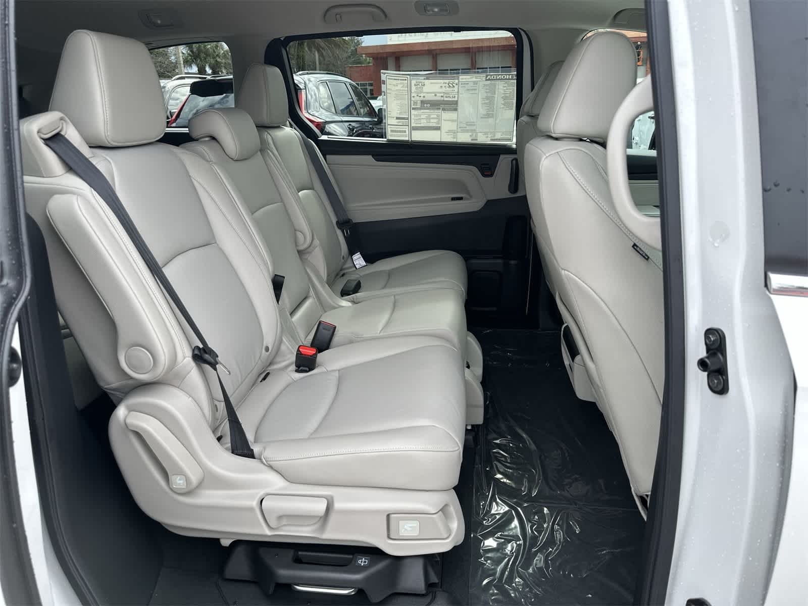 Thumbnail: 2026 Honda Odyssey - 16