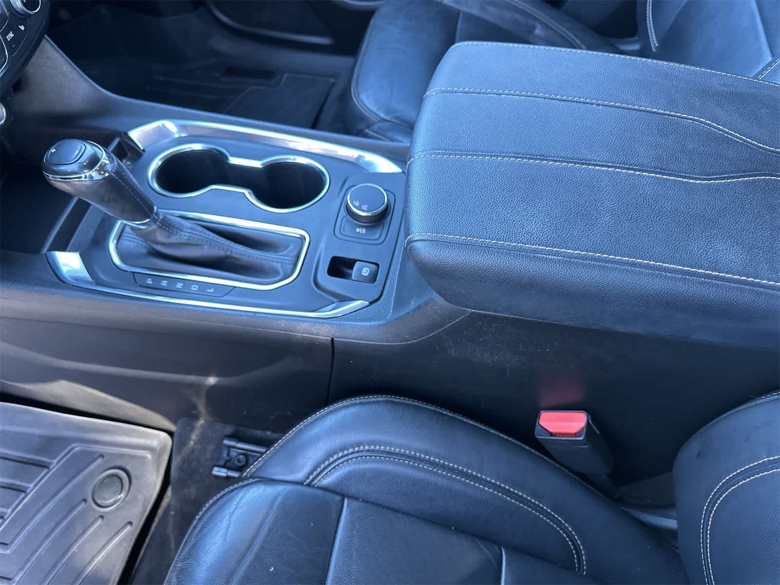 Thumbnail: 2020 Chevrolet Traverse - 19