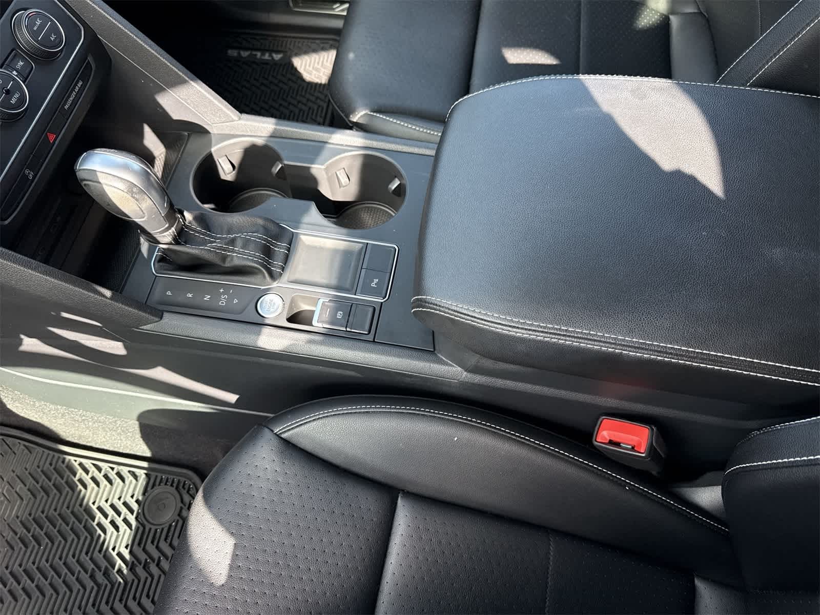 Thumbnail: 2021 Volkswagen Atlas - 19