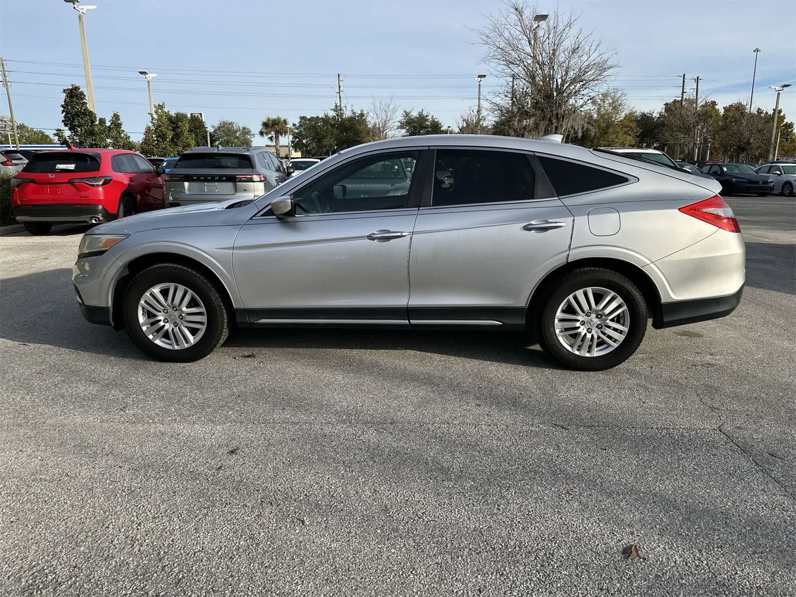 Thumbnail: 2013 Honda Crosstour - 3