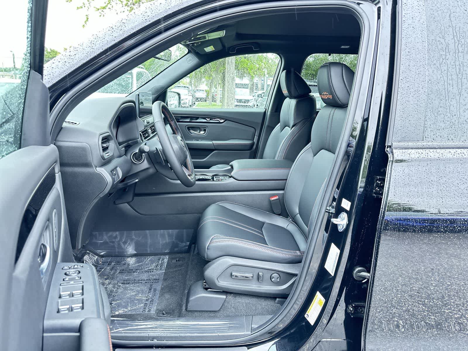 Thumbnail: 2026 Honda Pilot - 2