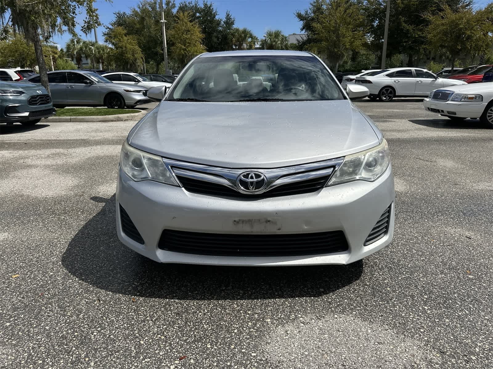 Thumbnail: 2014 Toyota Camry - 9