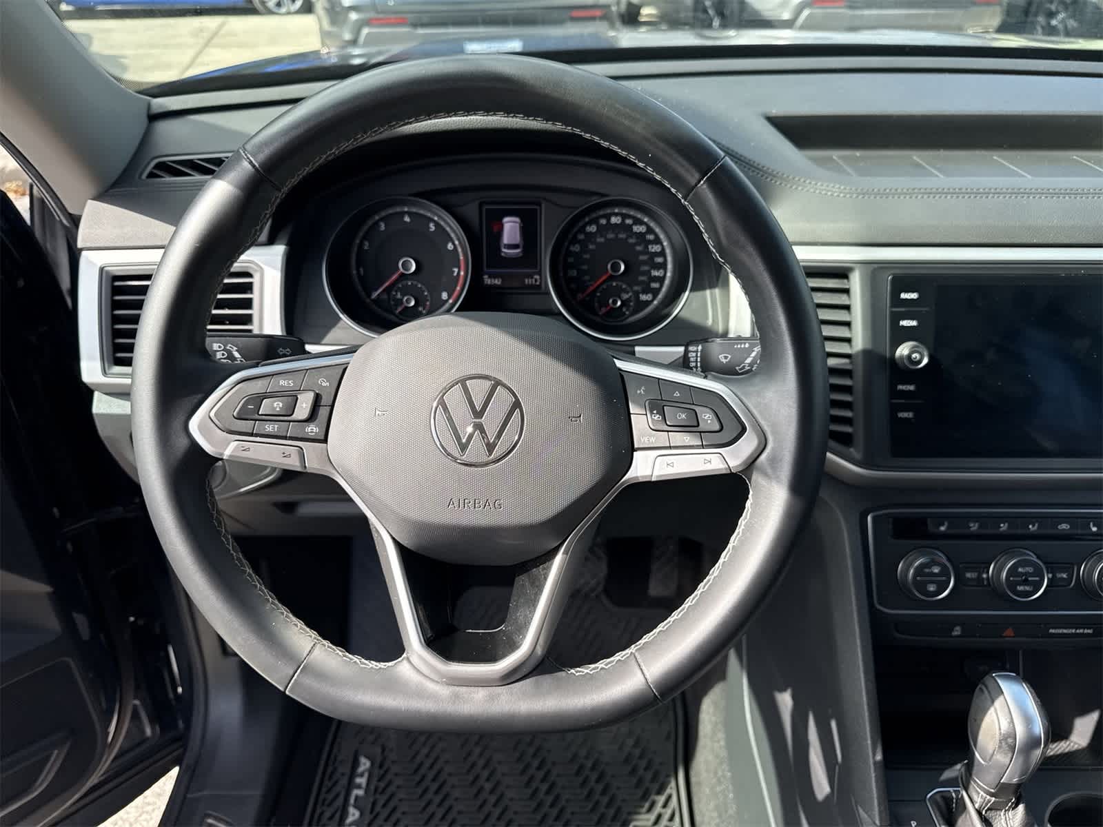 Thumbnail: 2021 Volkswagen Atlas - 18