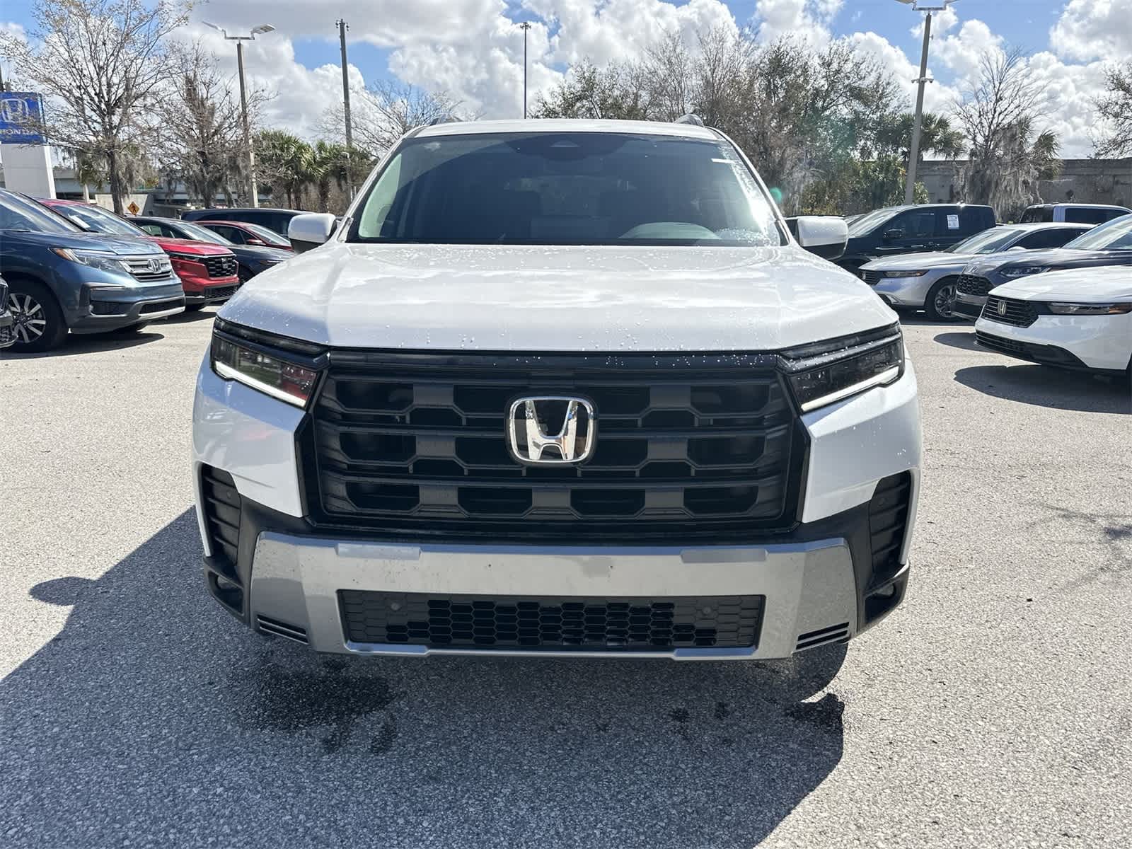 Thumbnail: 2026 Honda Pilot - 9