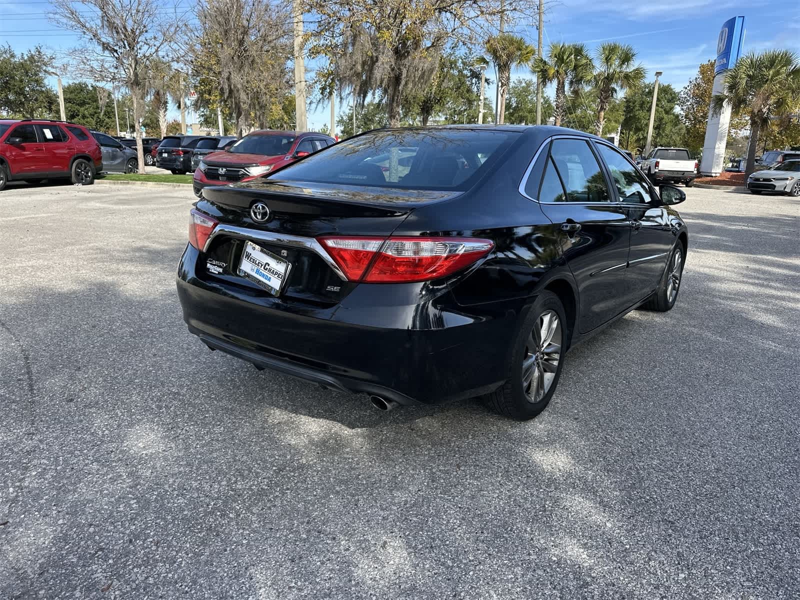 Thumbnail: 2015 Toyota Camry - 6