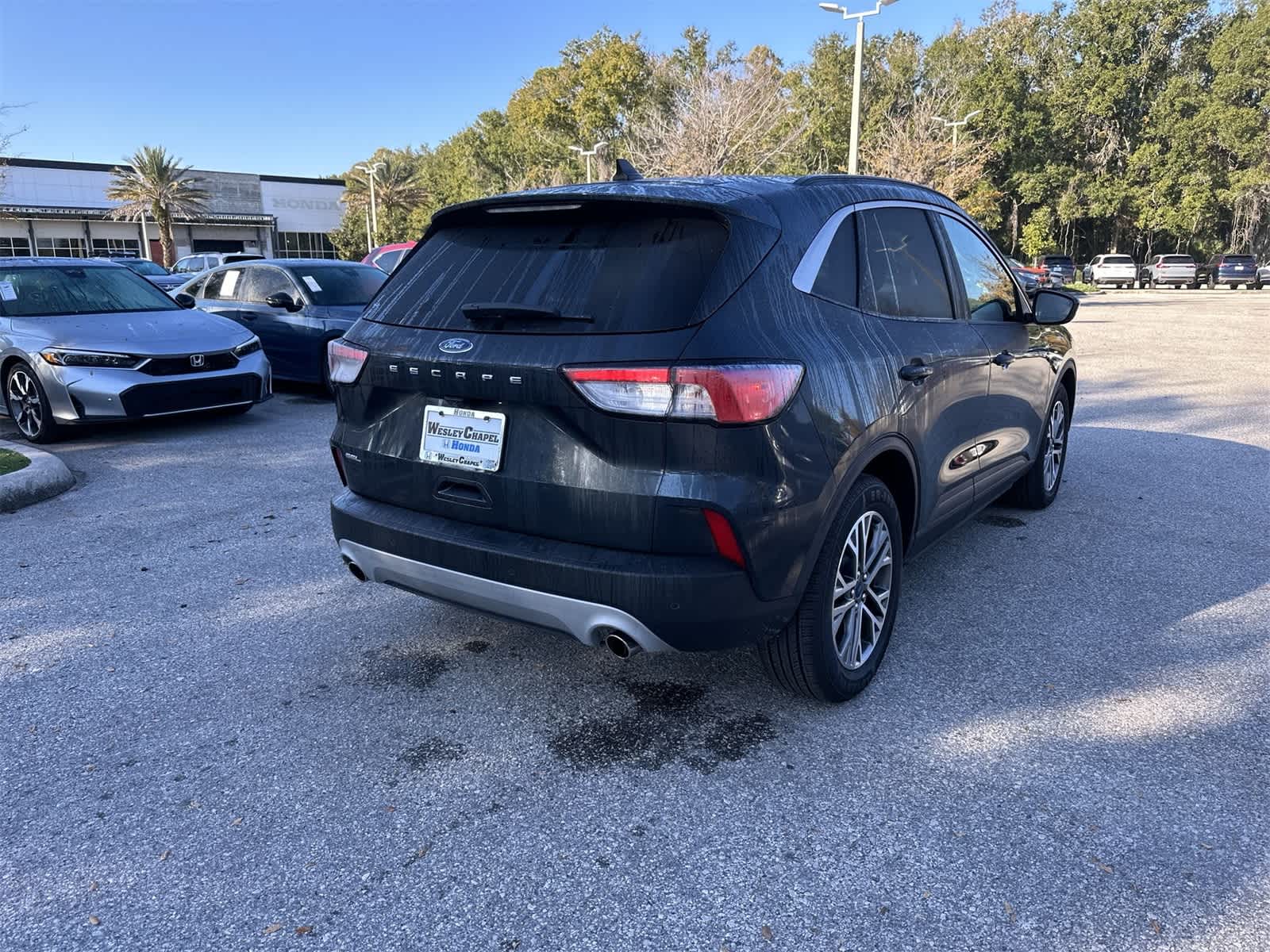 Thumbnail: 2022 Ford Escape - 6