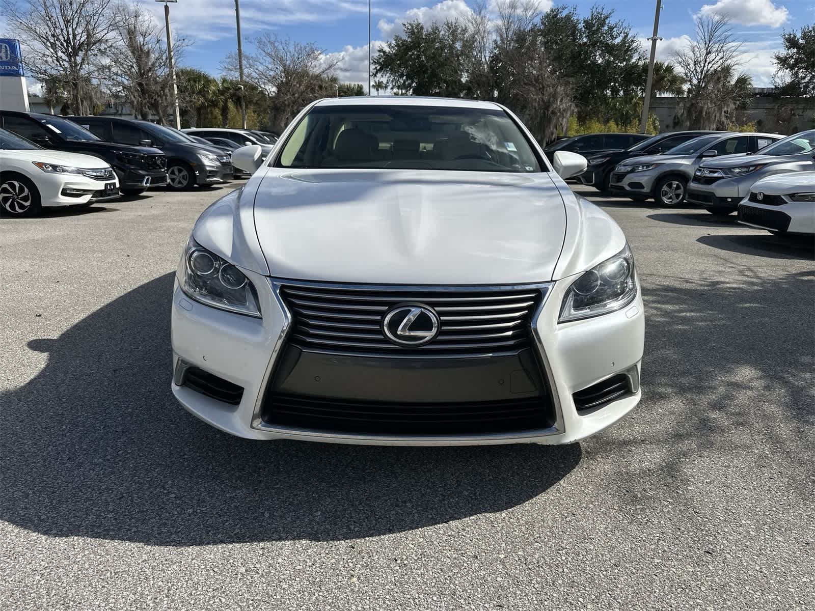 Thumbnail: 2016 Lexus LS - 9