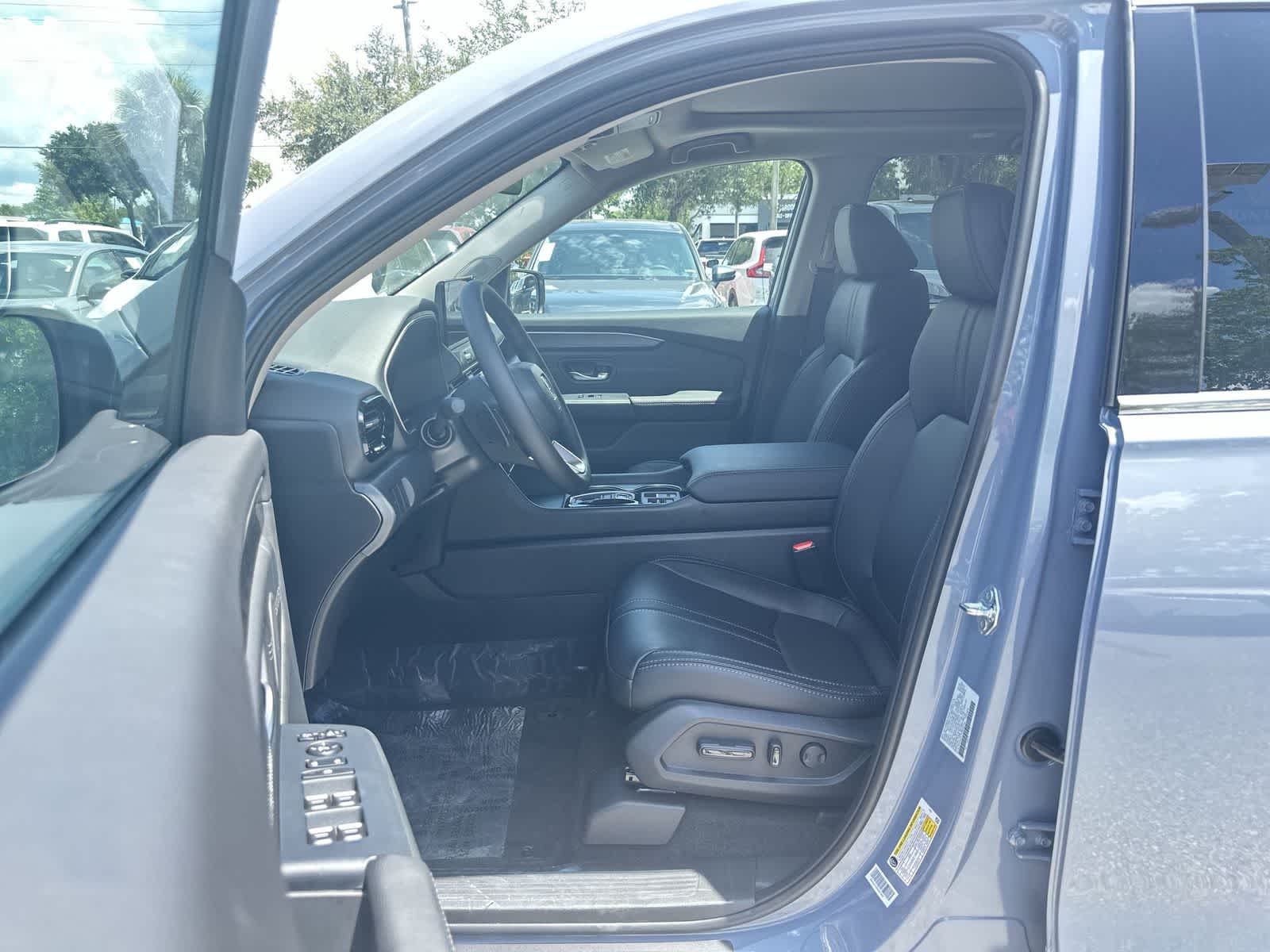 Thumbnail: 2026 Honda Pilot - 2