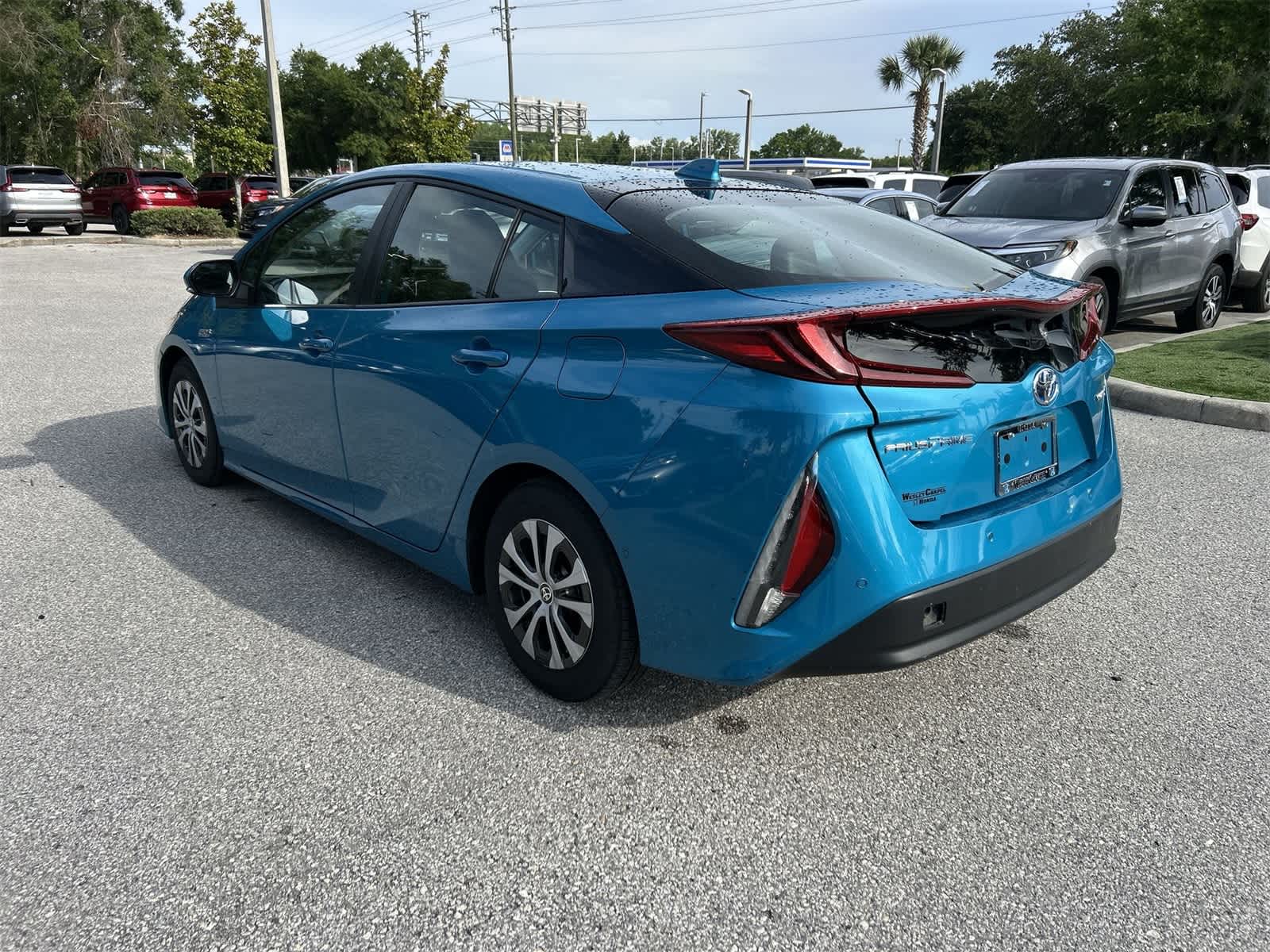 Thumbnail: 2022 Toyota Prius Prime - 4