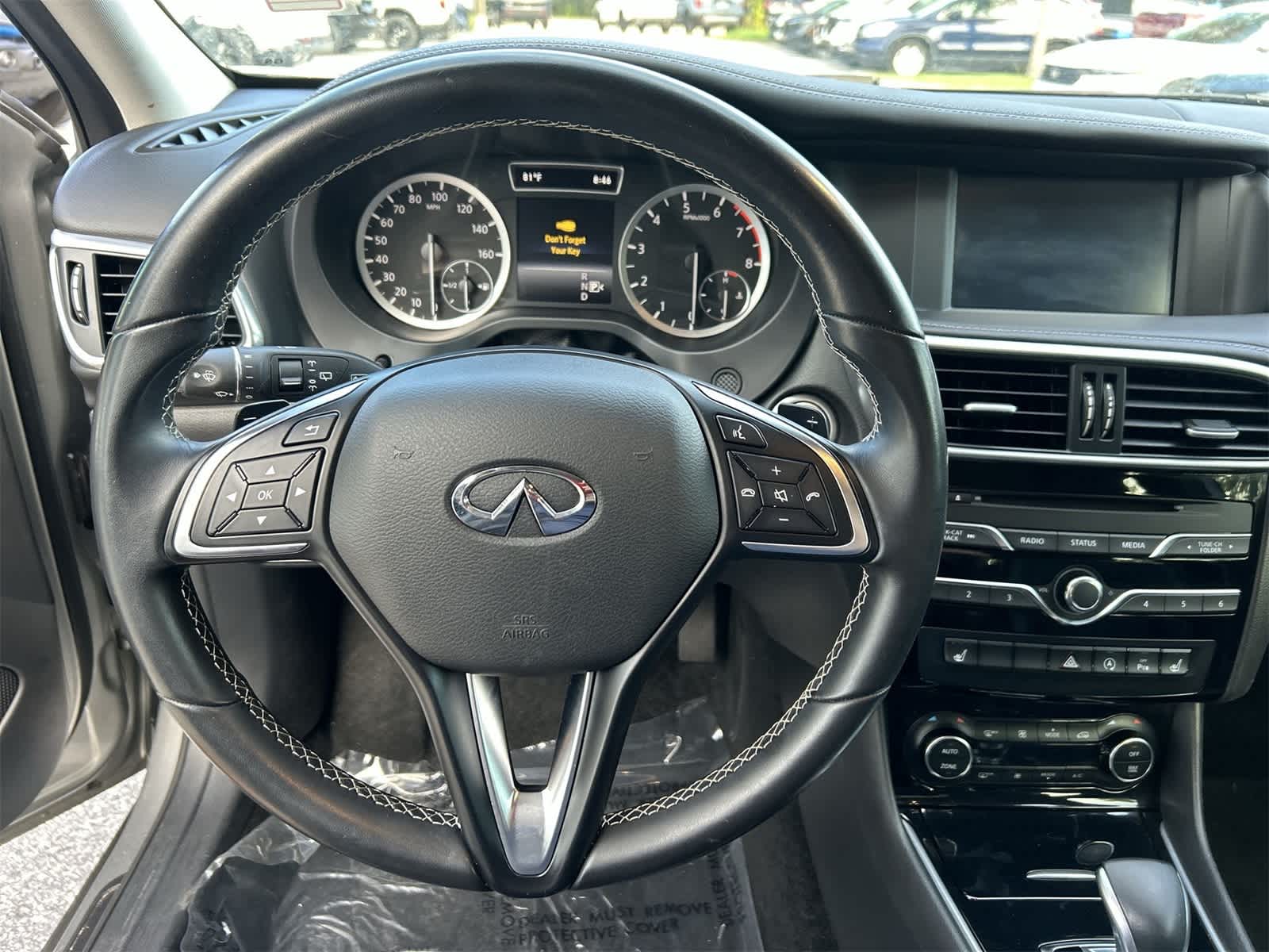Thumbnail: 2019 INFINITI QX30 - 18
