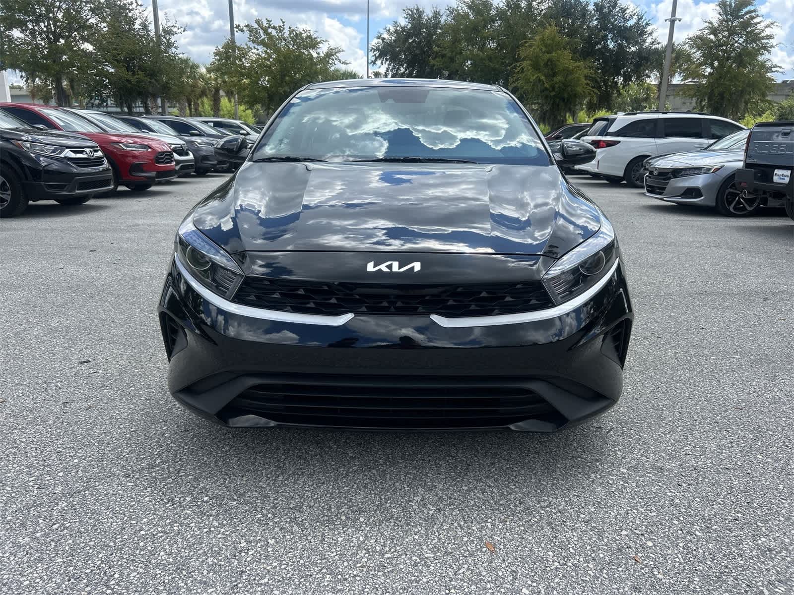 Thumbnail: 2023 Kia Forte - 9