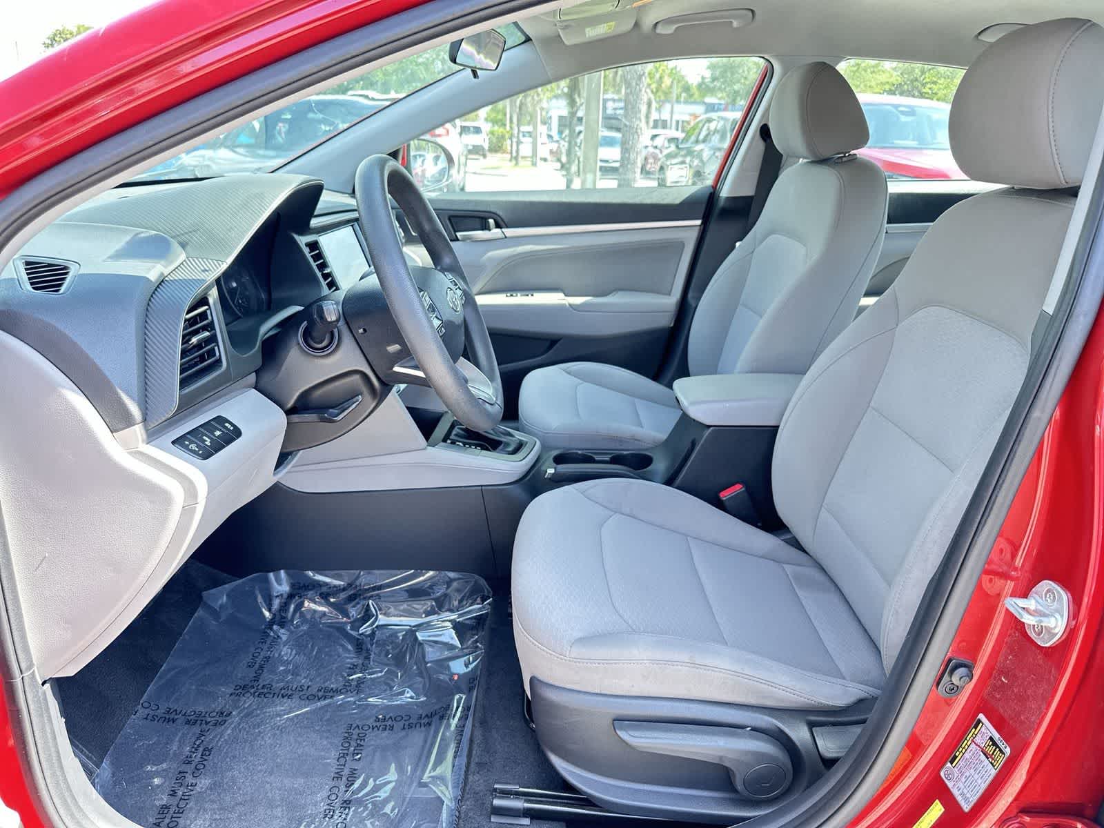 Thumbnail: 2019 Hyundai Elantra - 11