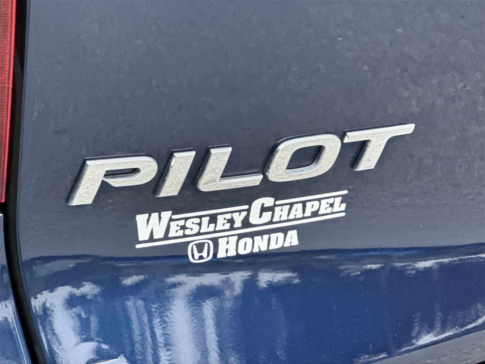 Thumbnail: 2016 Honda Pilot - 11