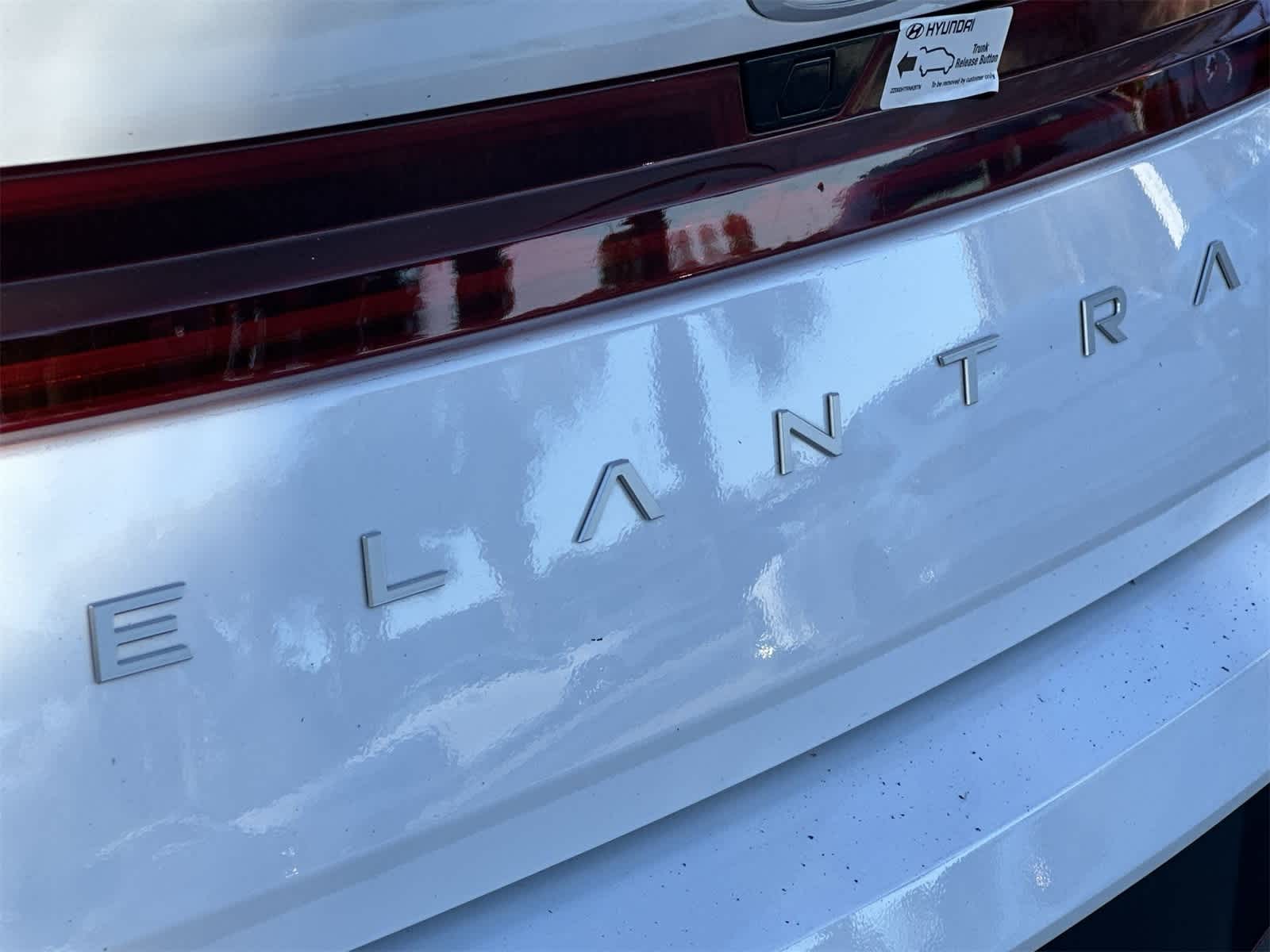 Thumbnail: 2025 Hyundai Elantra - 11