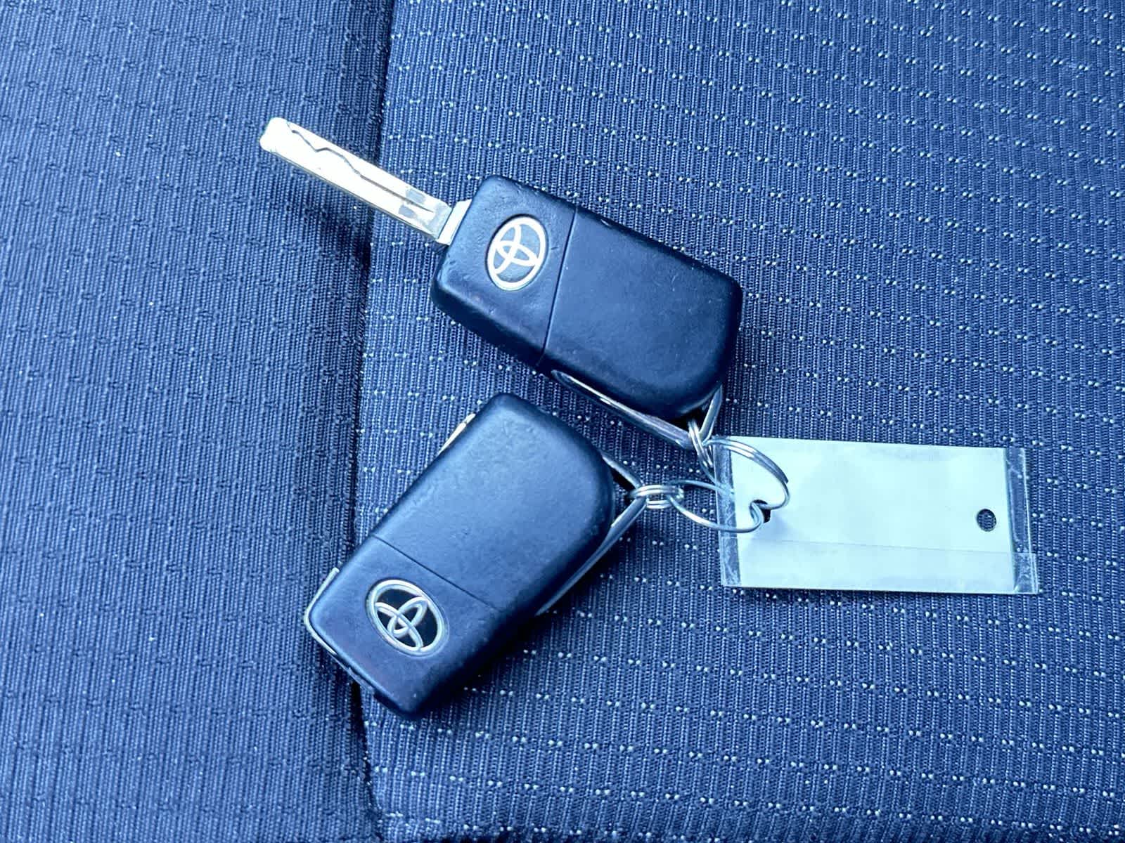 Thumbnail: 2019 Toyota C-HR - 22