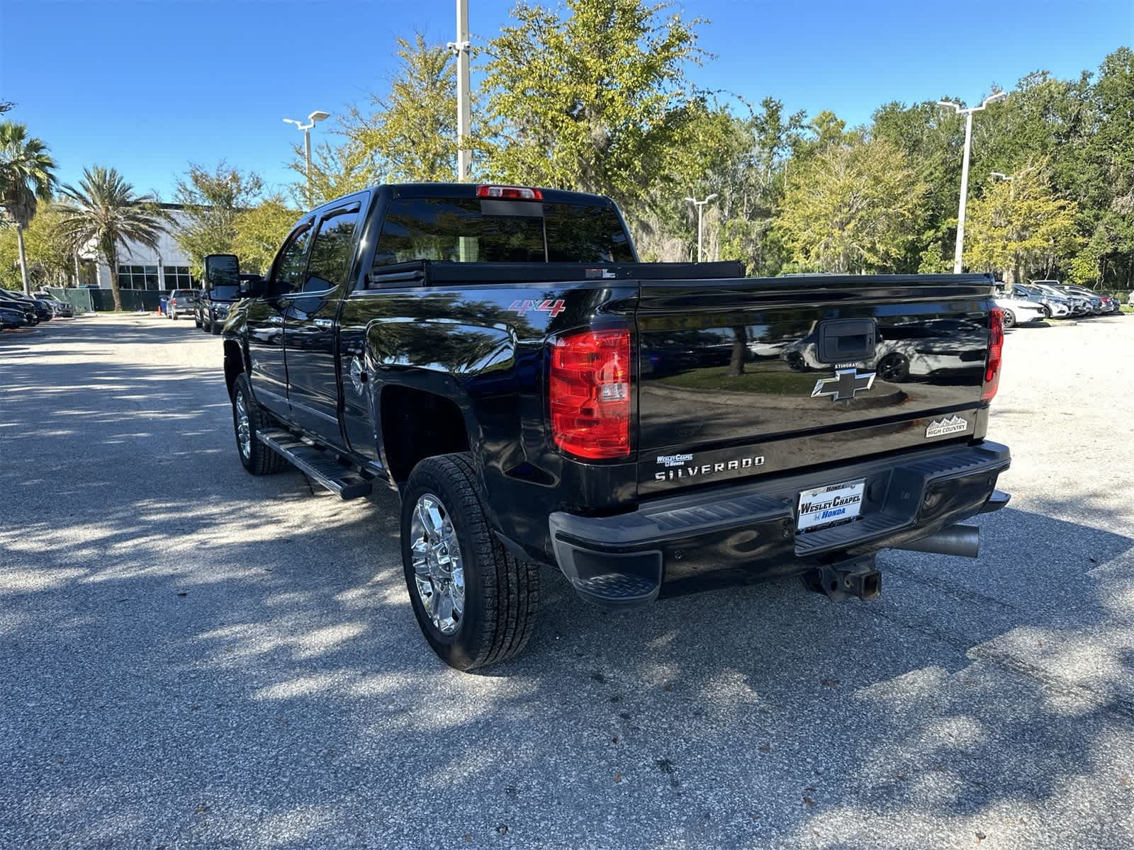 Thumbnail: 2015 Chevrolet Silverado 2500 - 4
