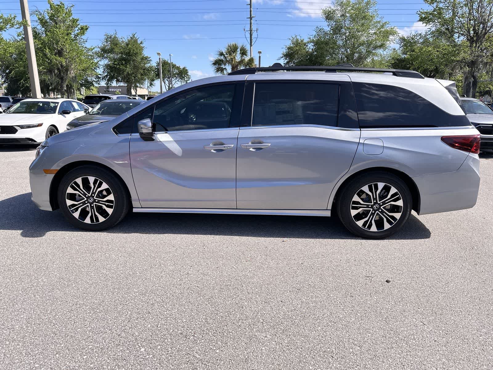 Thumbnail: 2026 Honda Odyssey - 3
