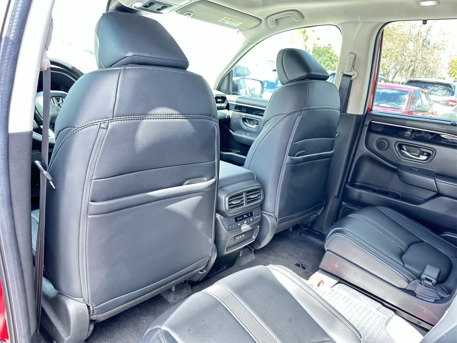 Thumbnail: 2025 Honda Pilot - 14