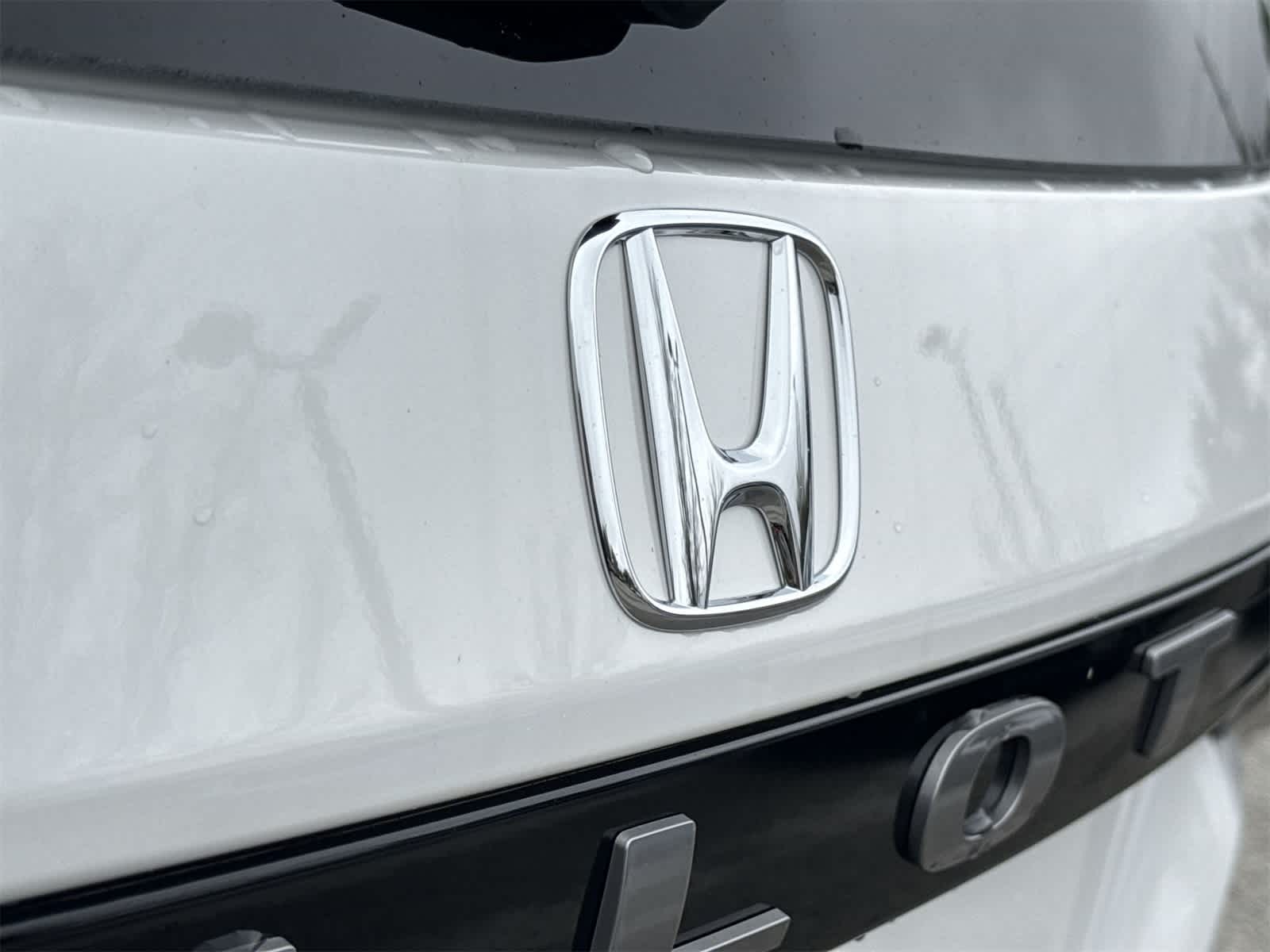 Thumbnail: 2026 Honda Pilot - 10