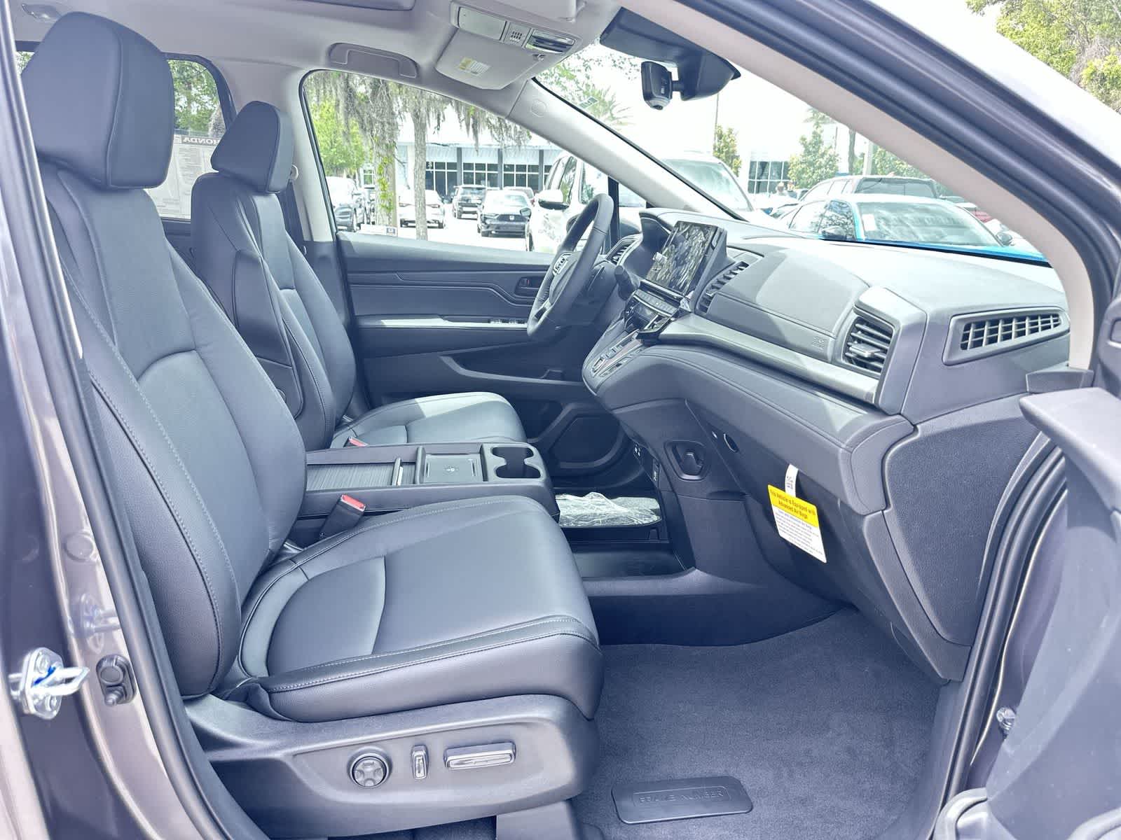 Thumbnail: 2026 Honda Odyssey - 17