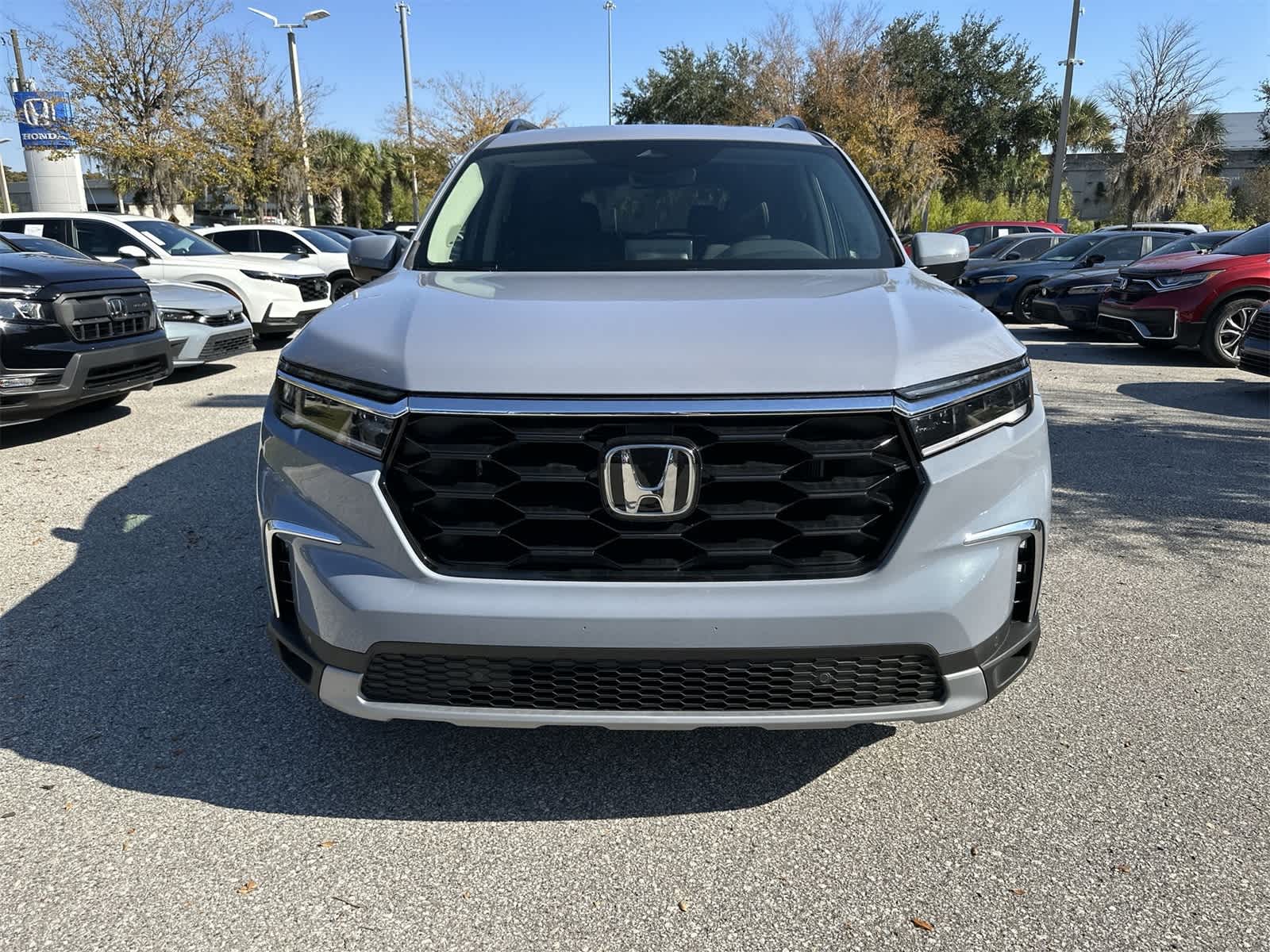 Thumbnail: 2025 Honda Pilot - 9