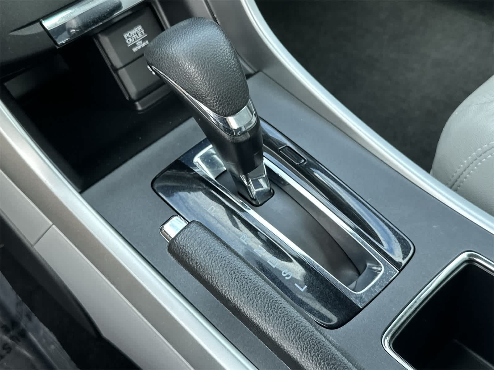 Thumbnail: 2015 Honda Accord - 21
