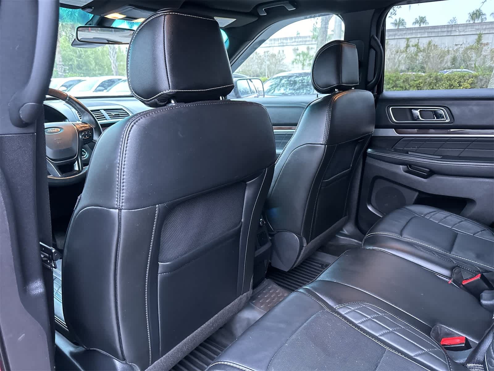 Thumbnail: 2017 Ford Explorer - 14