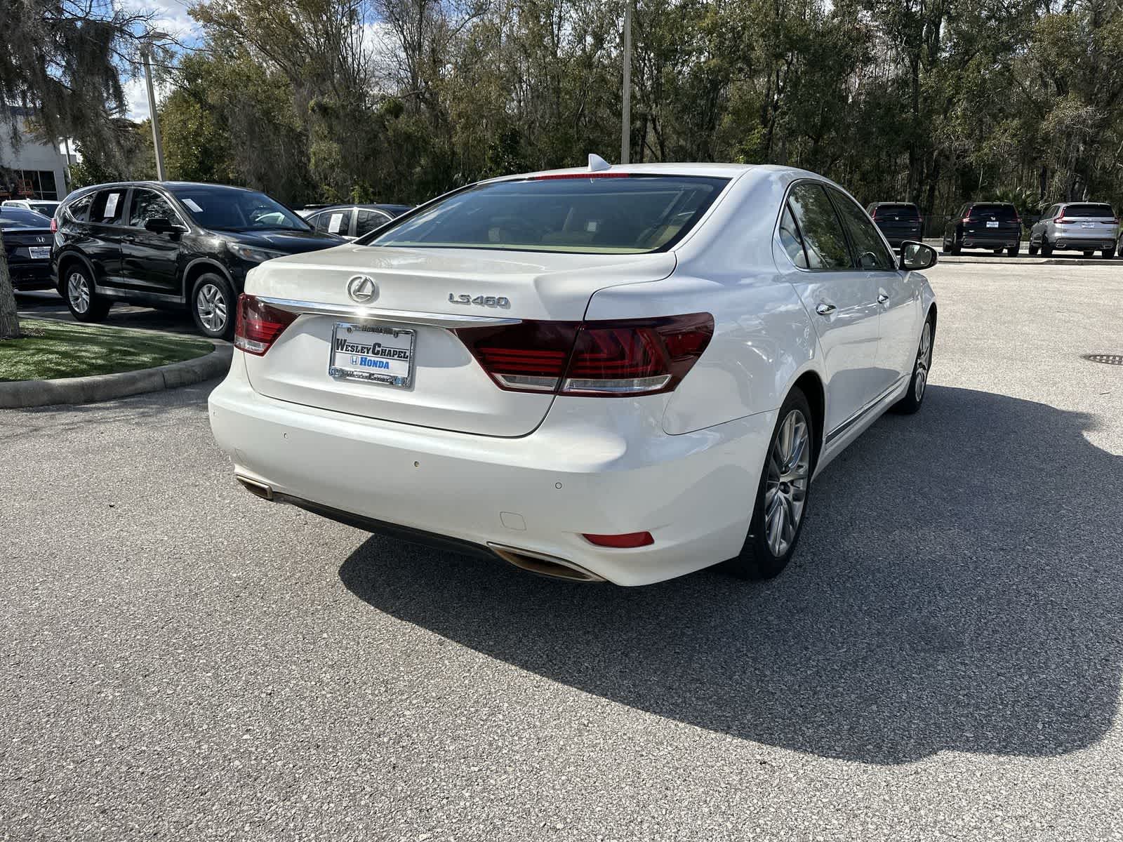 Thumbnail: 2016 Lexus LS - 6