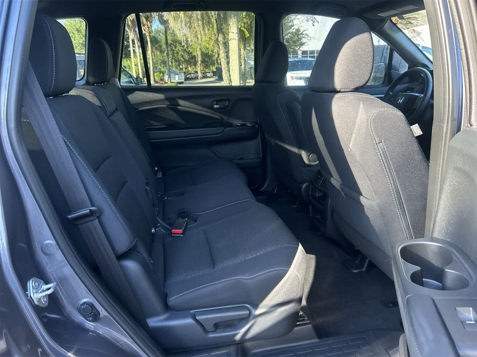 Thumbnail: 2020 Honda Passport - 16