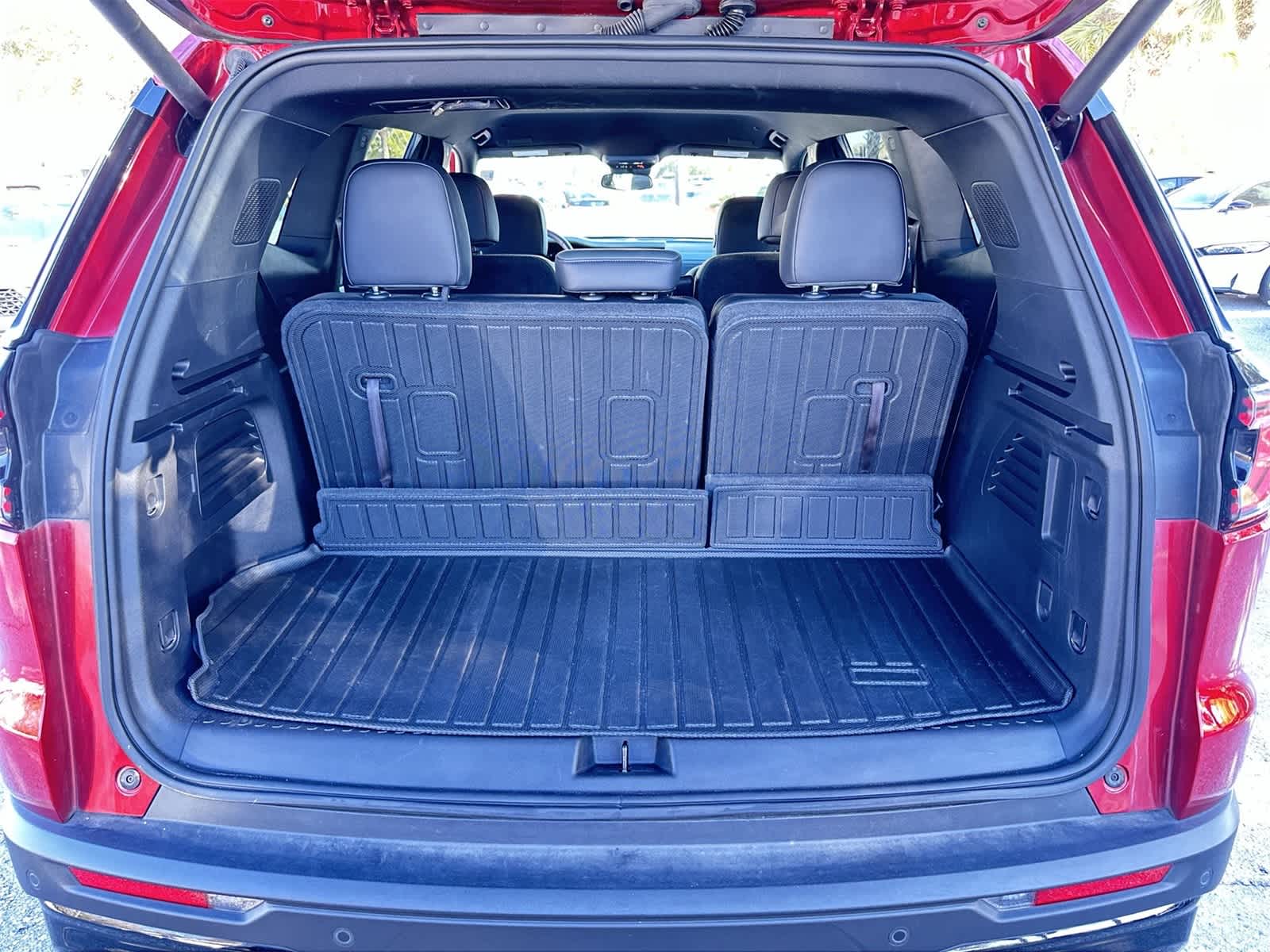 Thumbnail: 2024 GMC Acadia - 25