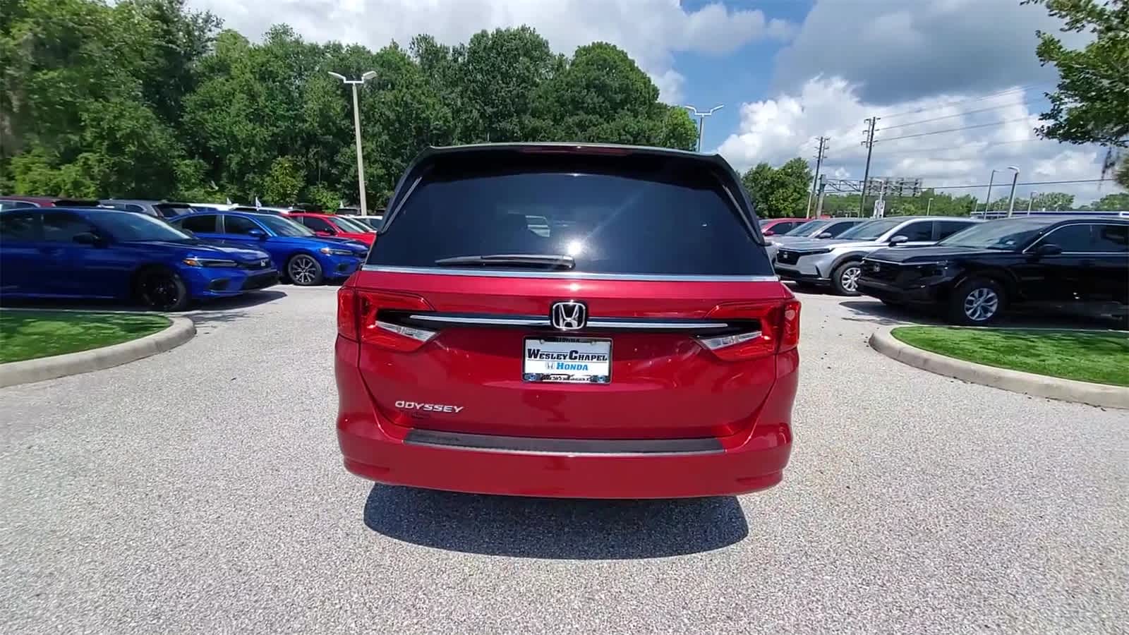 Thumbnail: 2023 Honda Odyssey - 7