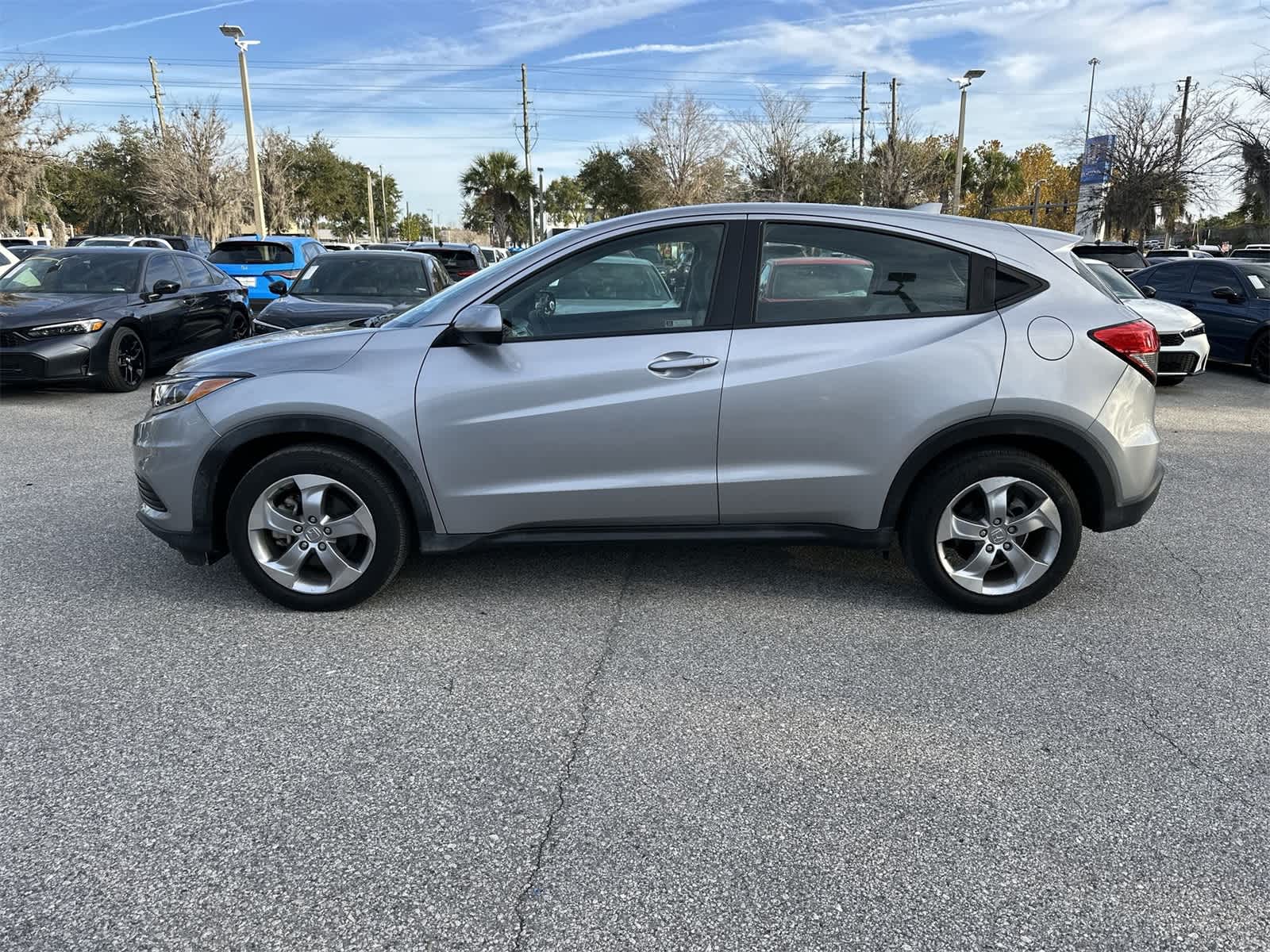 Thumbnail: 2022 Honda HR-V - 3