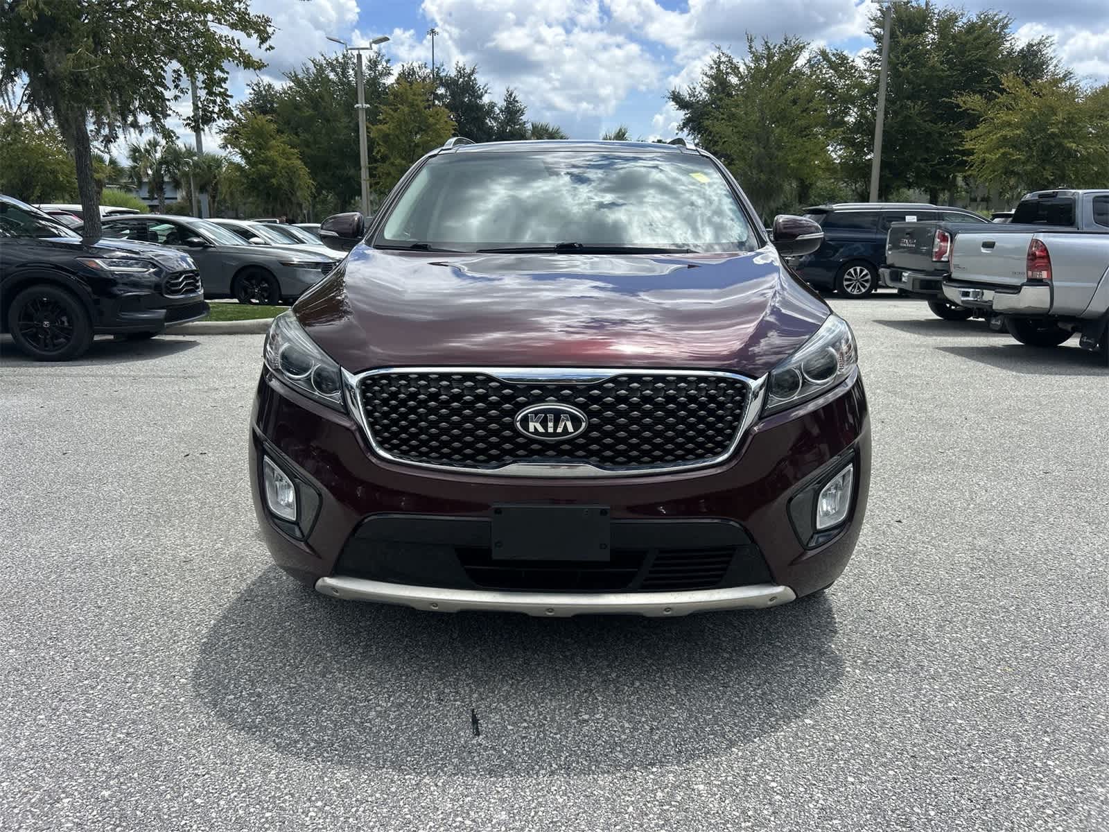 Thumbnail: 2017 Kia Sorento - 9